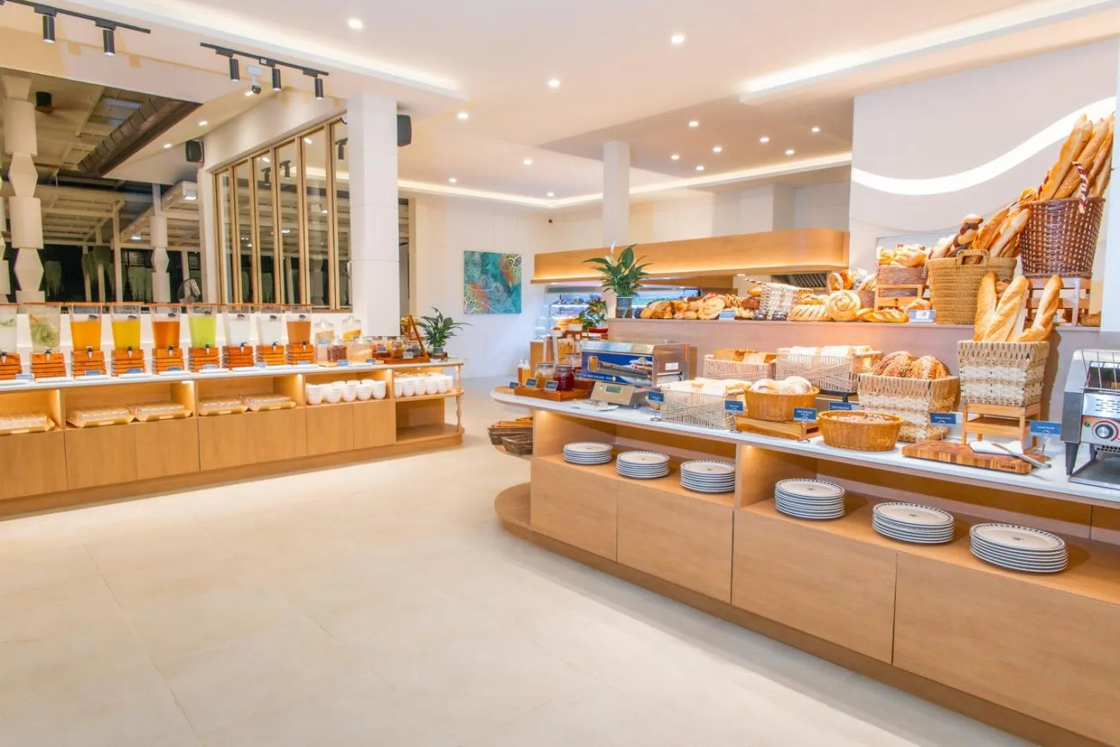 Restaurant/places to eat in Khaolak Emerald Beach Resort and Spa