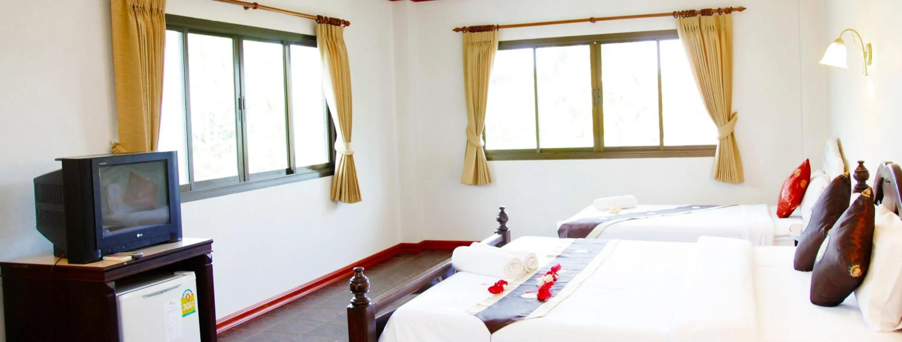 Bedroom, Bed in Lamai Inn 99 Bungalows