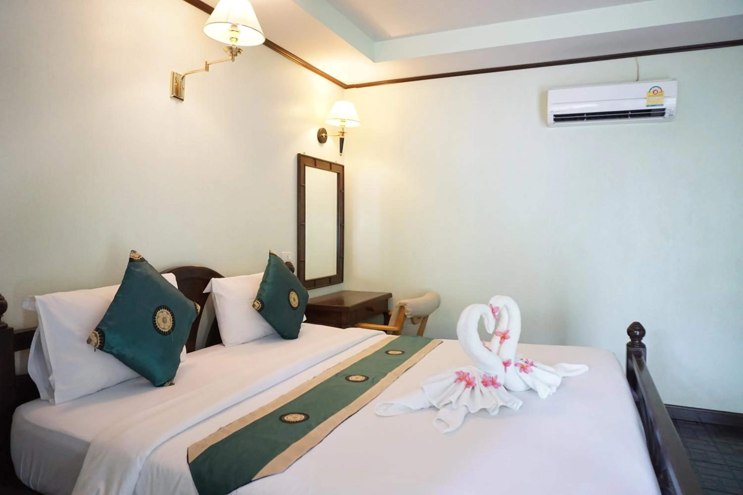 Bedroom, Bed in Lamai Inn 99 Bungalows