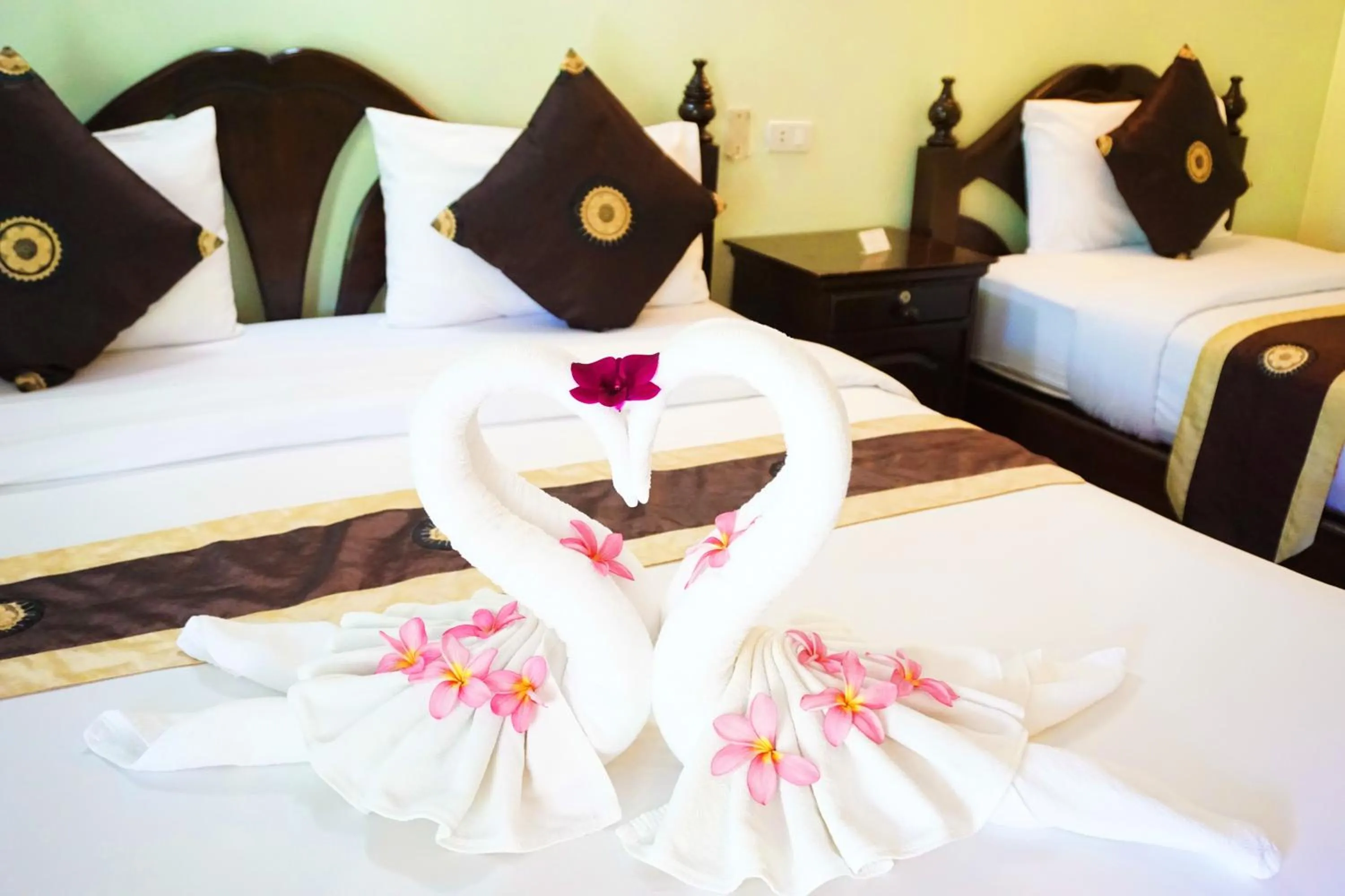 Bedroom, Bed in Lamai Inn 99 Bungalows