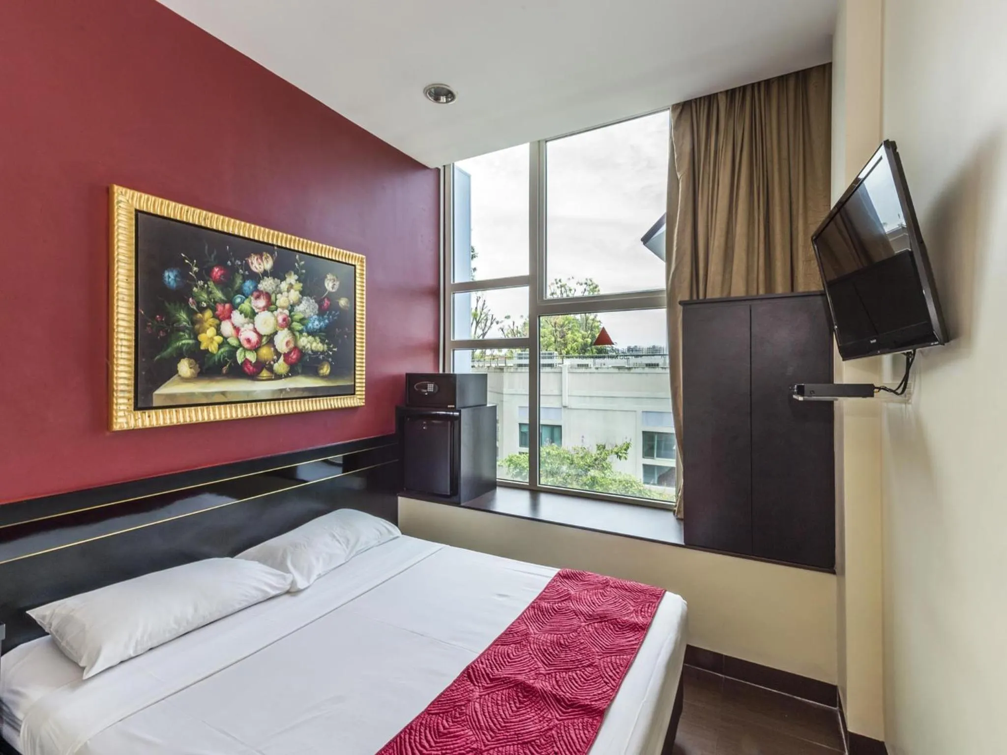 Bed in Hotel 81 Kovan