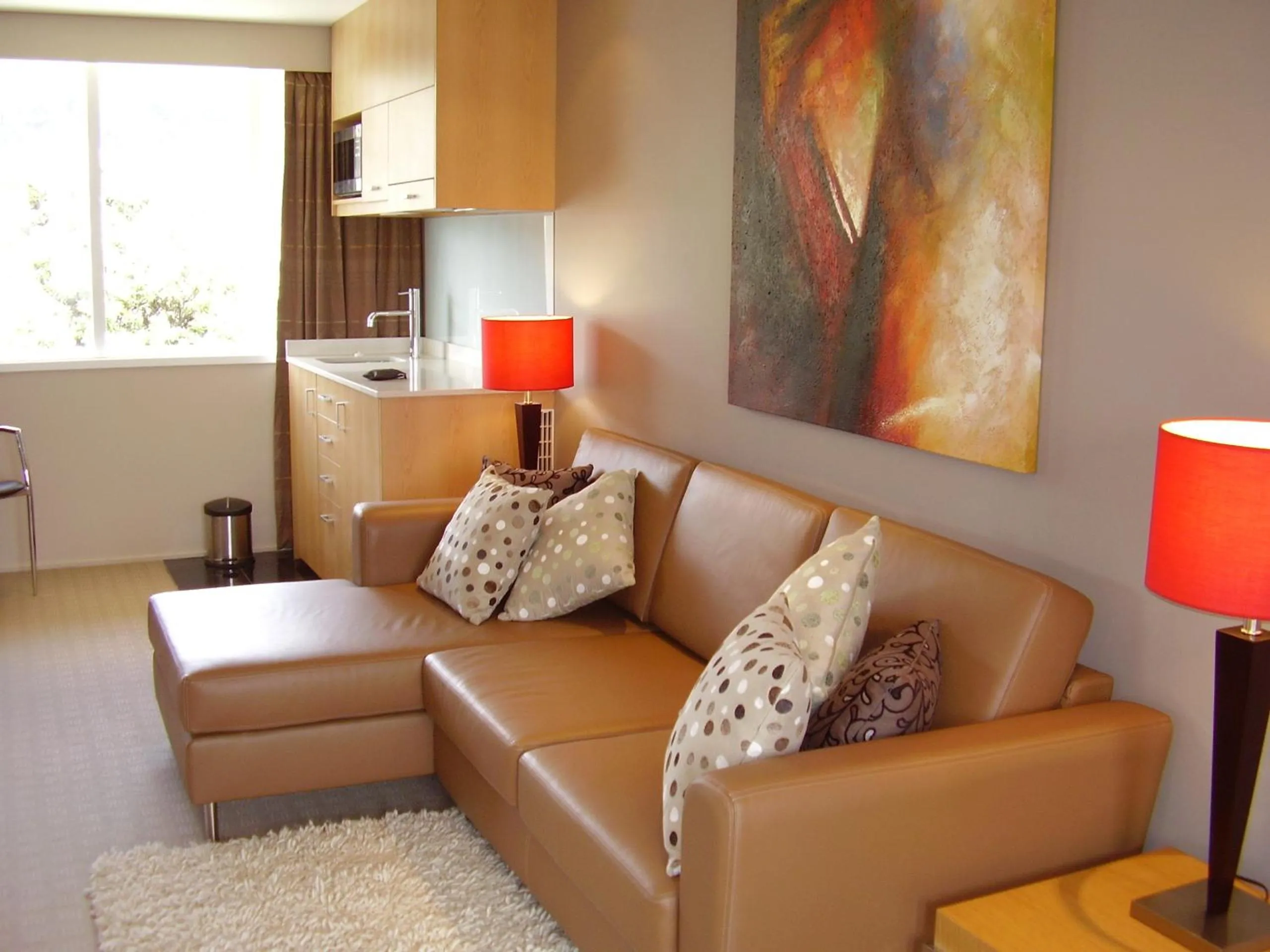 Living room in Brentwood Hotel