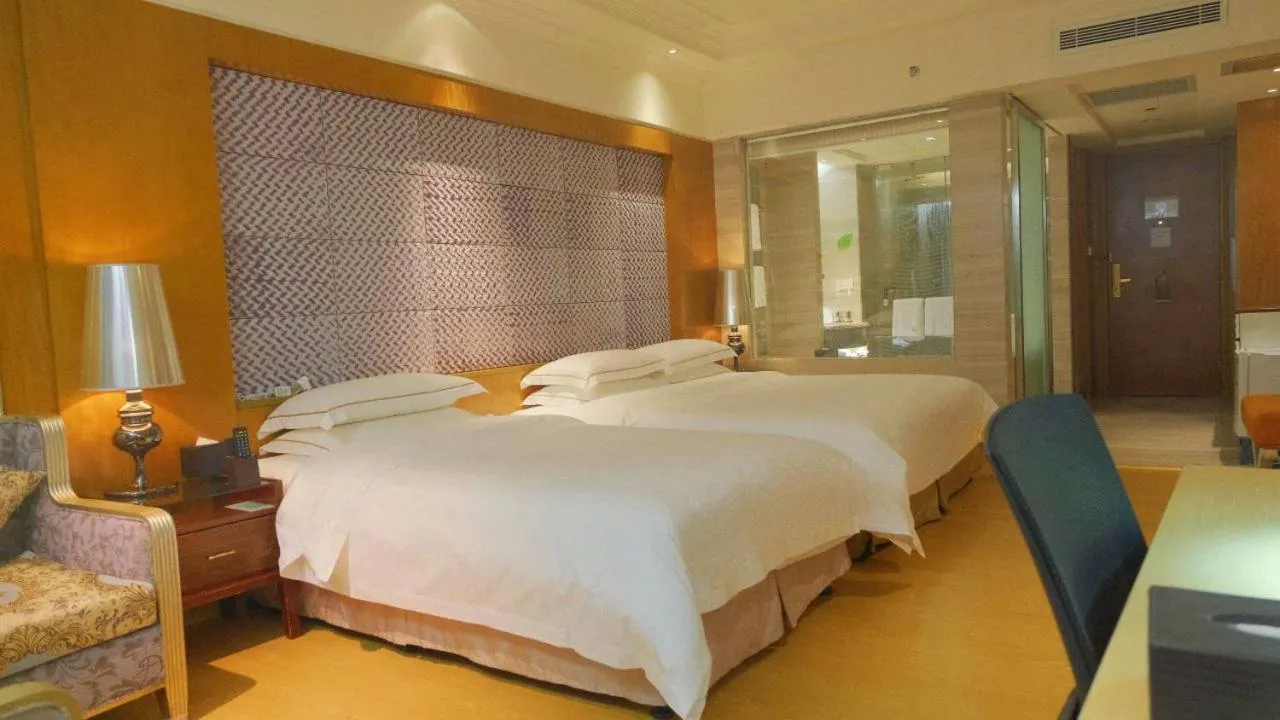 Bed in Guangzhou Good International Hotel