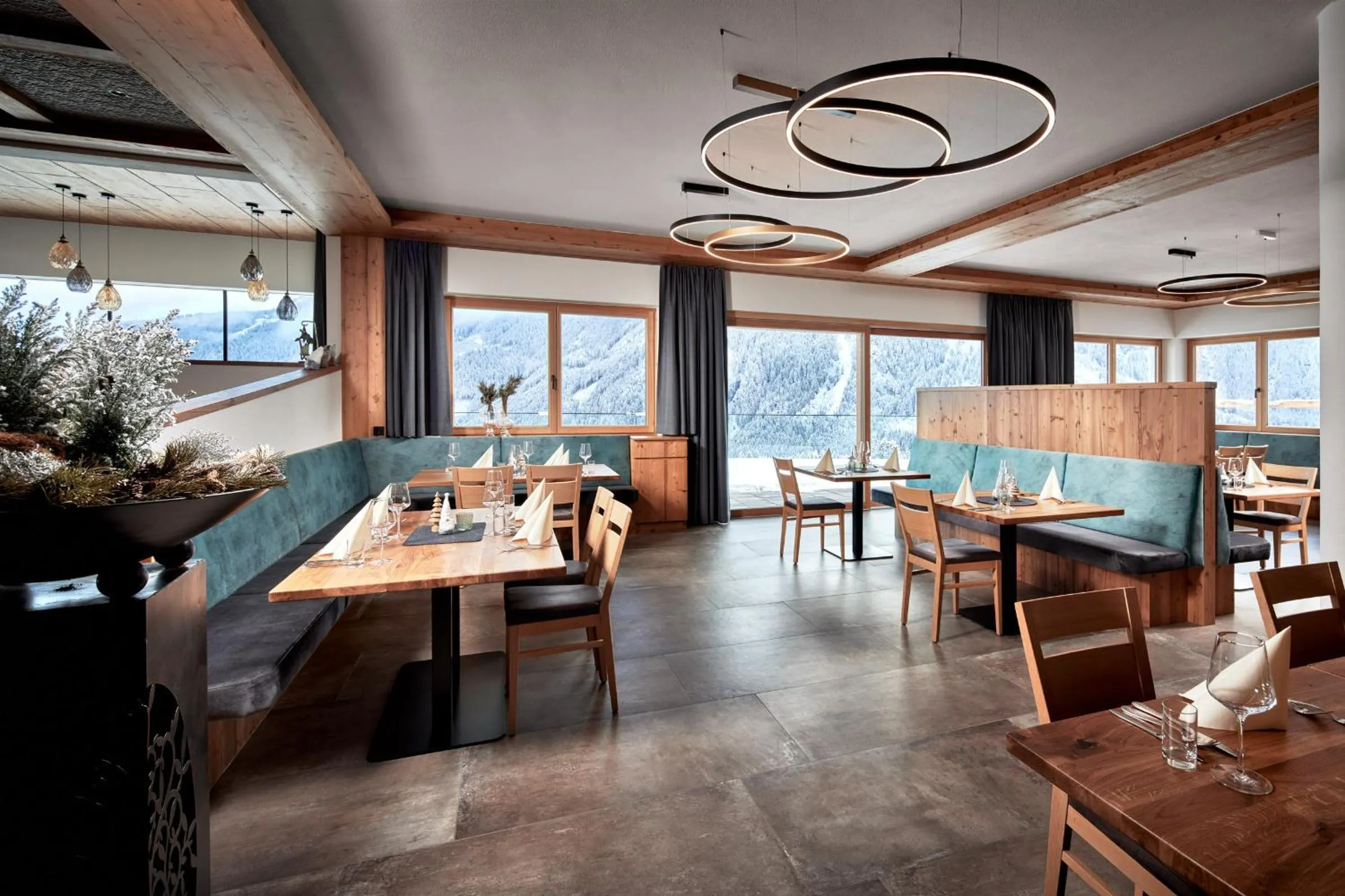 Restaurant/places to eat in Panoramahotel Burgeck