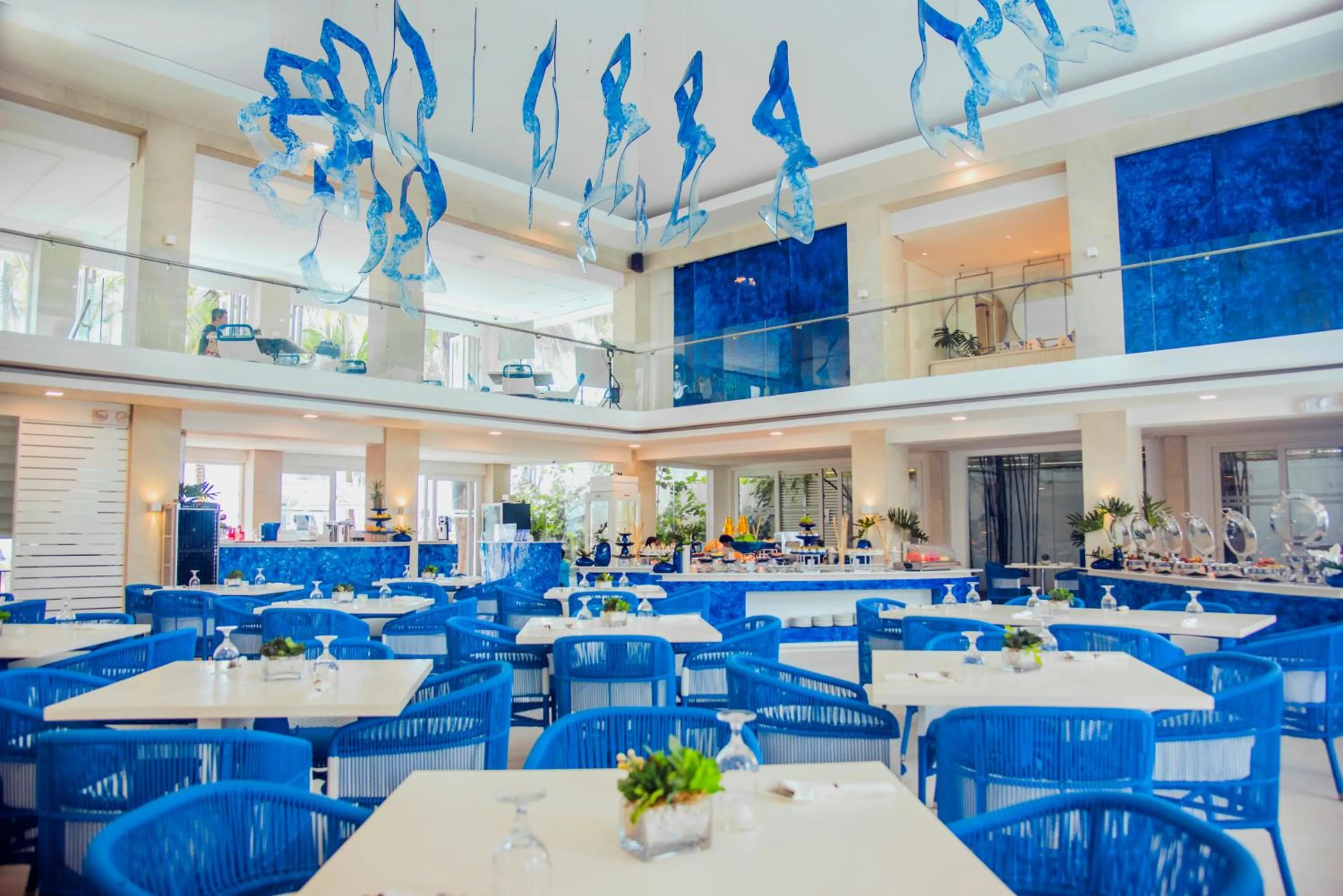 Restaurant/places to eat in Astoria Boracay