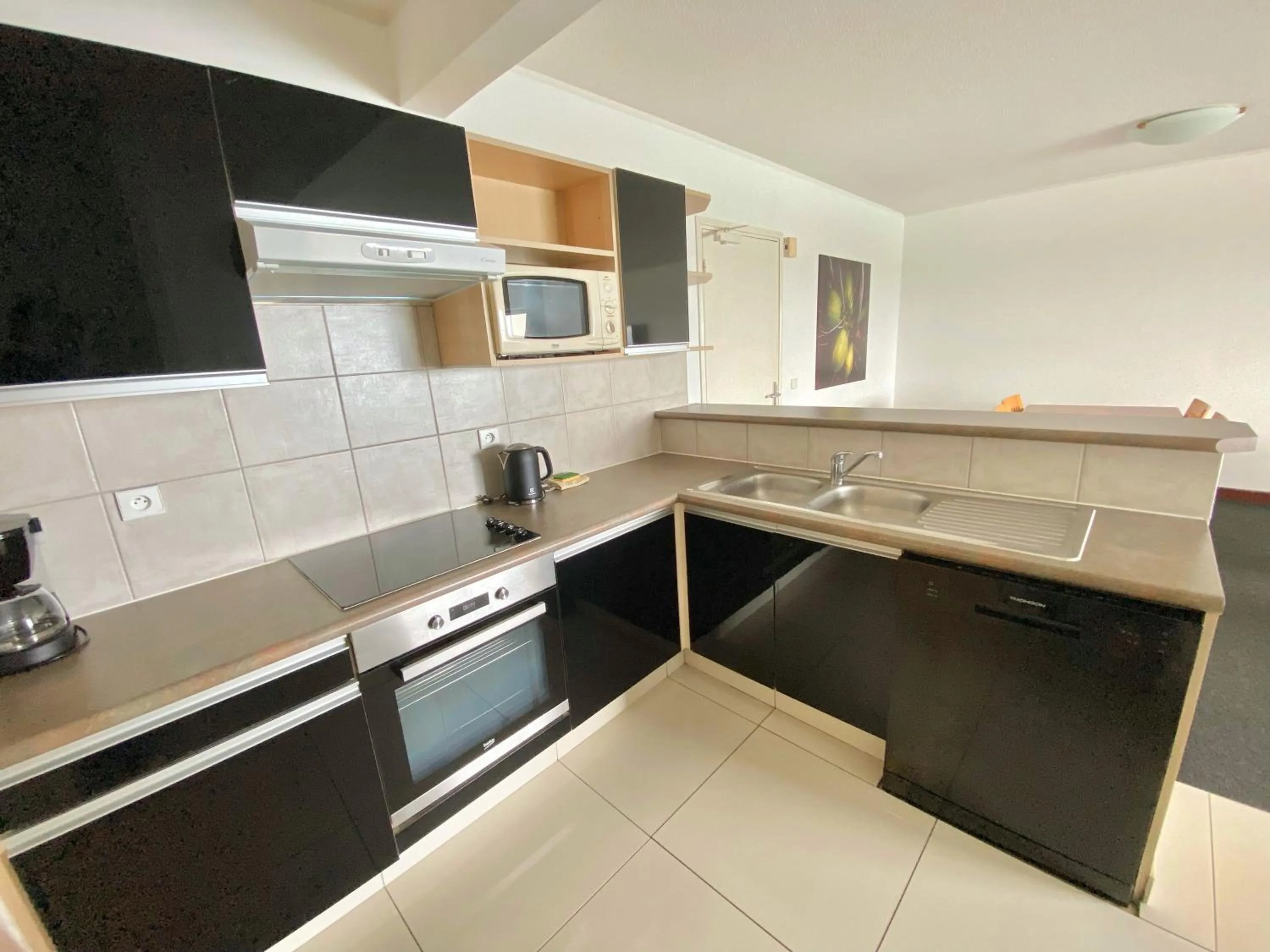 kitchen in Casa Del Sole Apartments