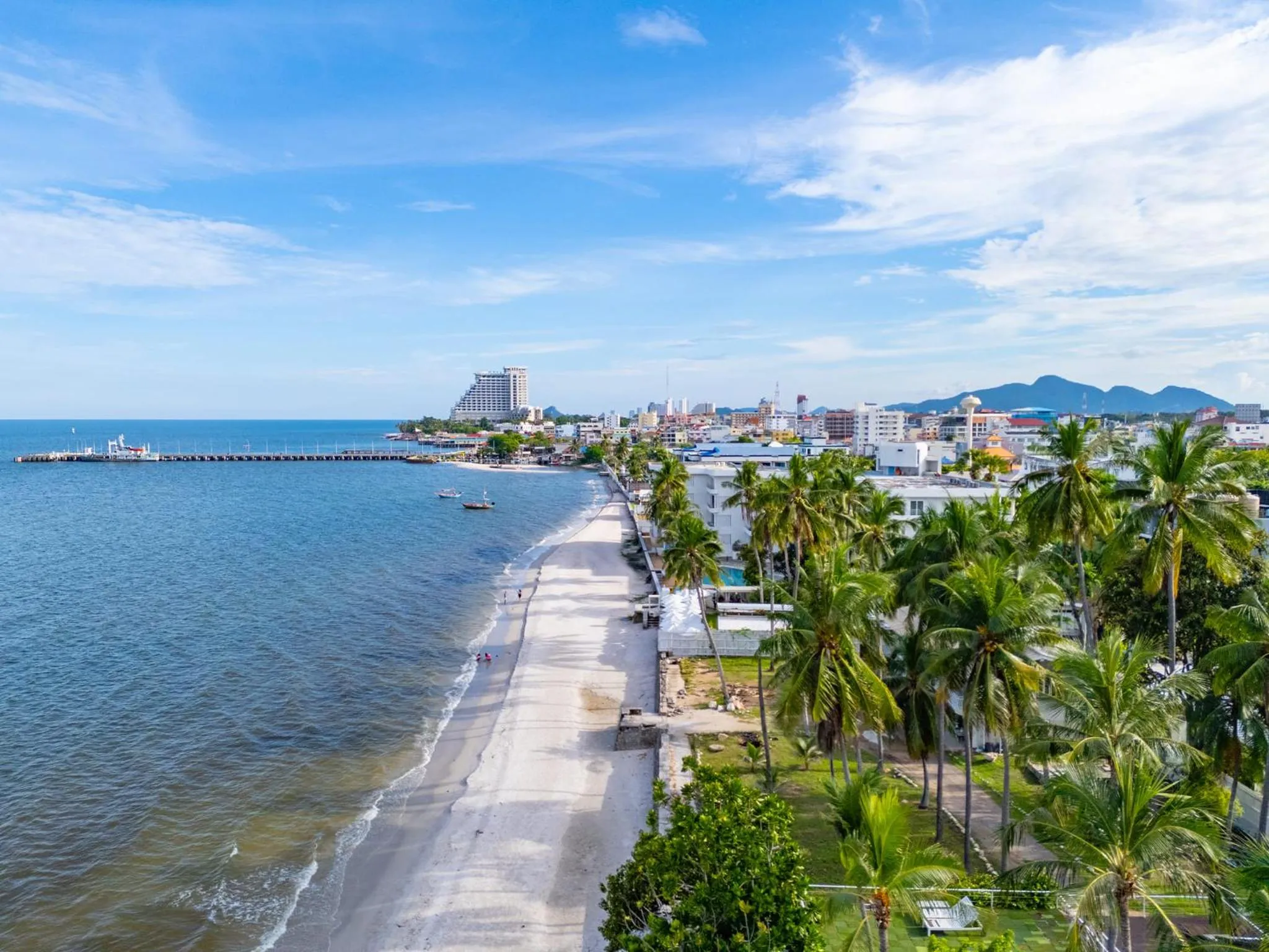 Green Gallery Beach Boutique Hotel