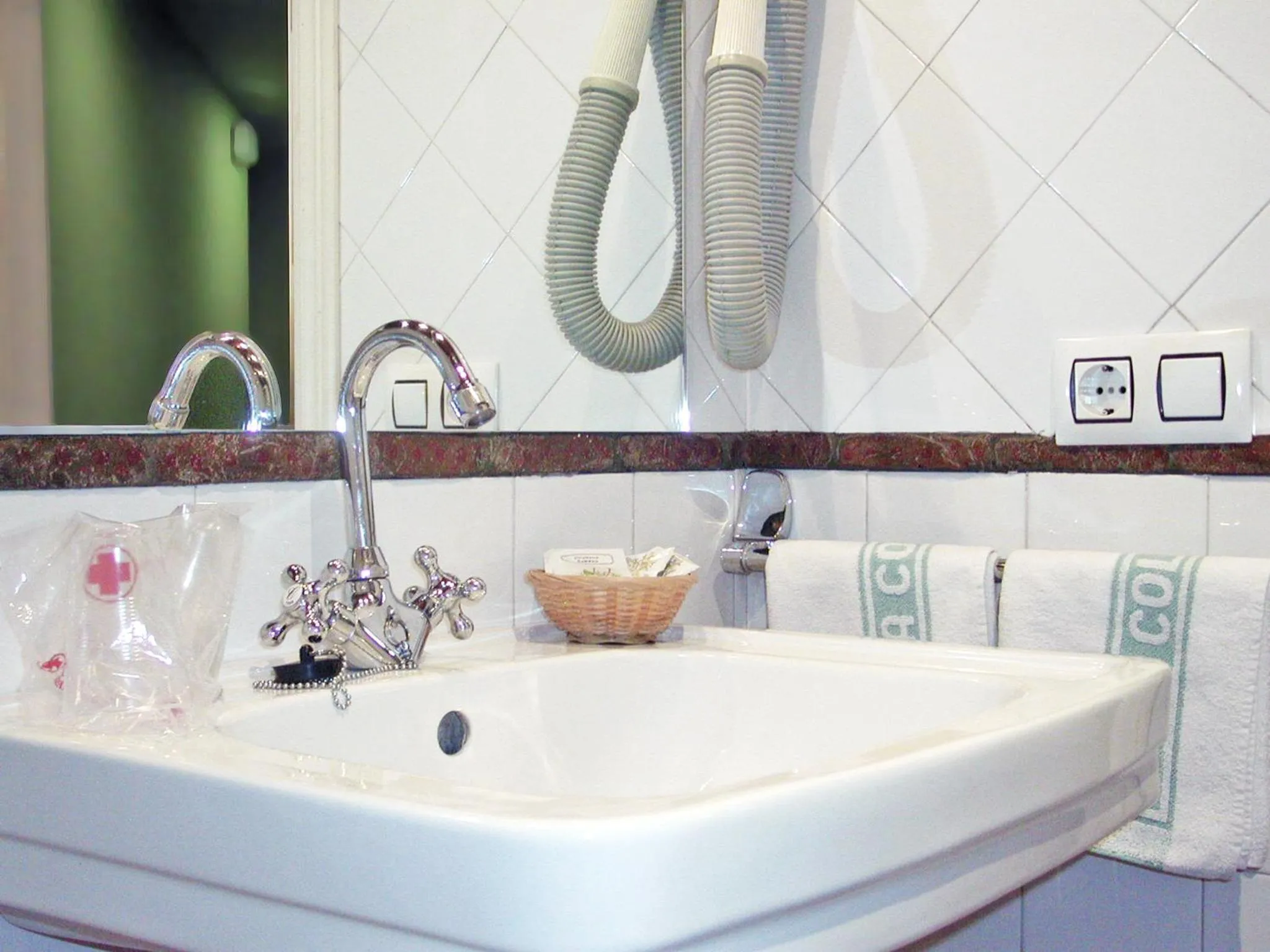 Bathroom in Hotel La Colmena