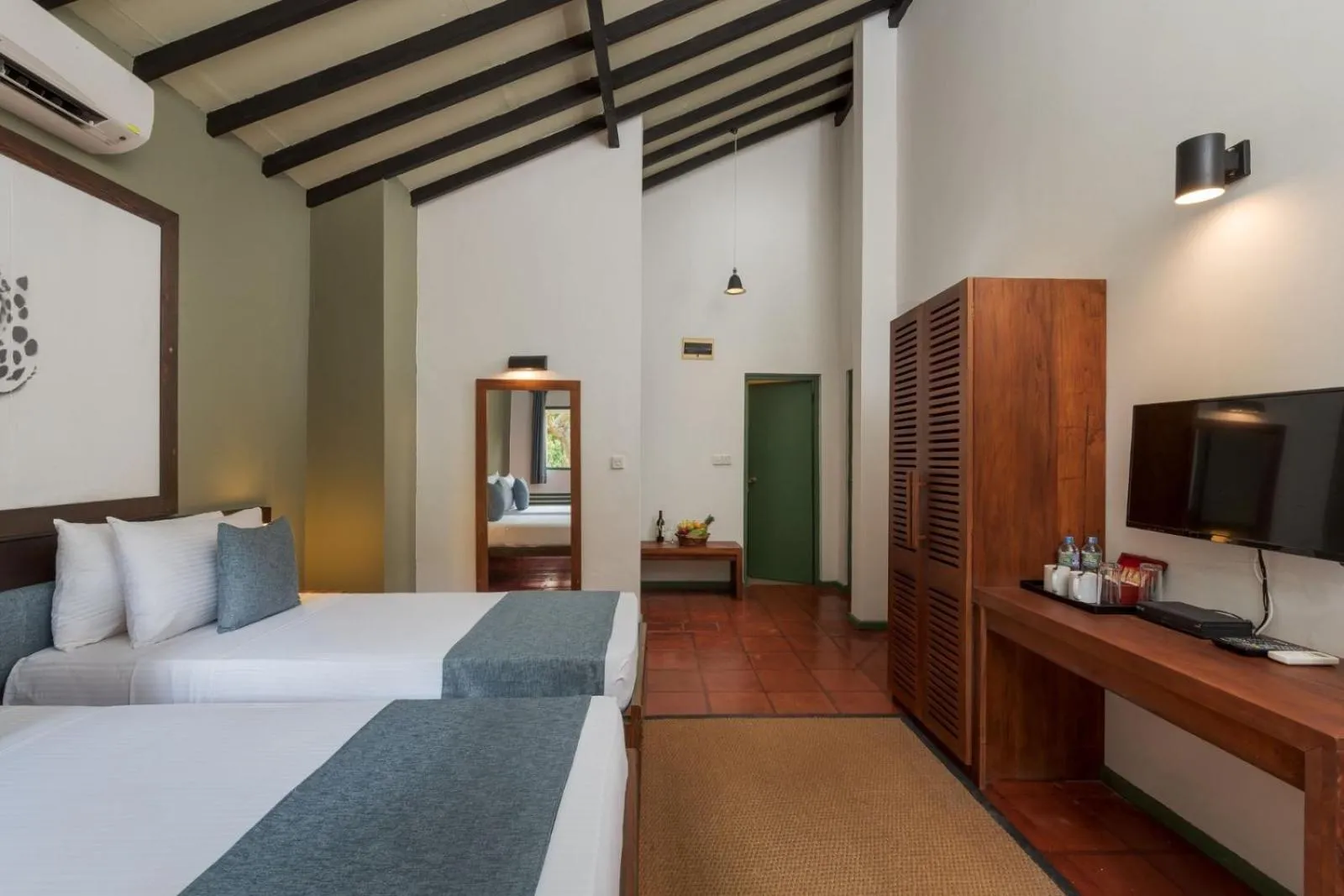 Bedroom, Bed in Hotel Elephant Reach