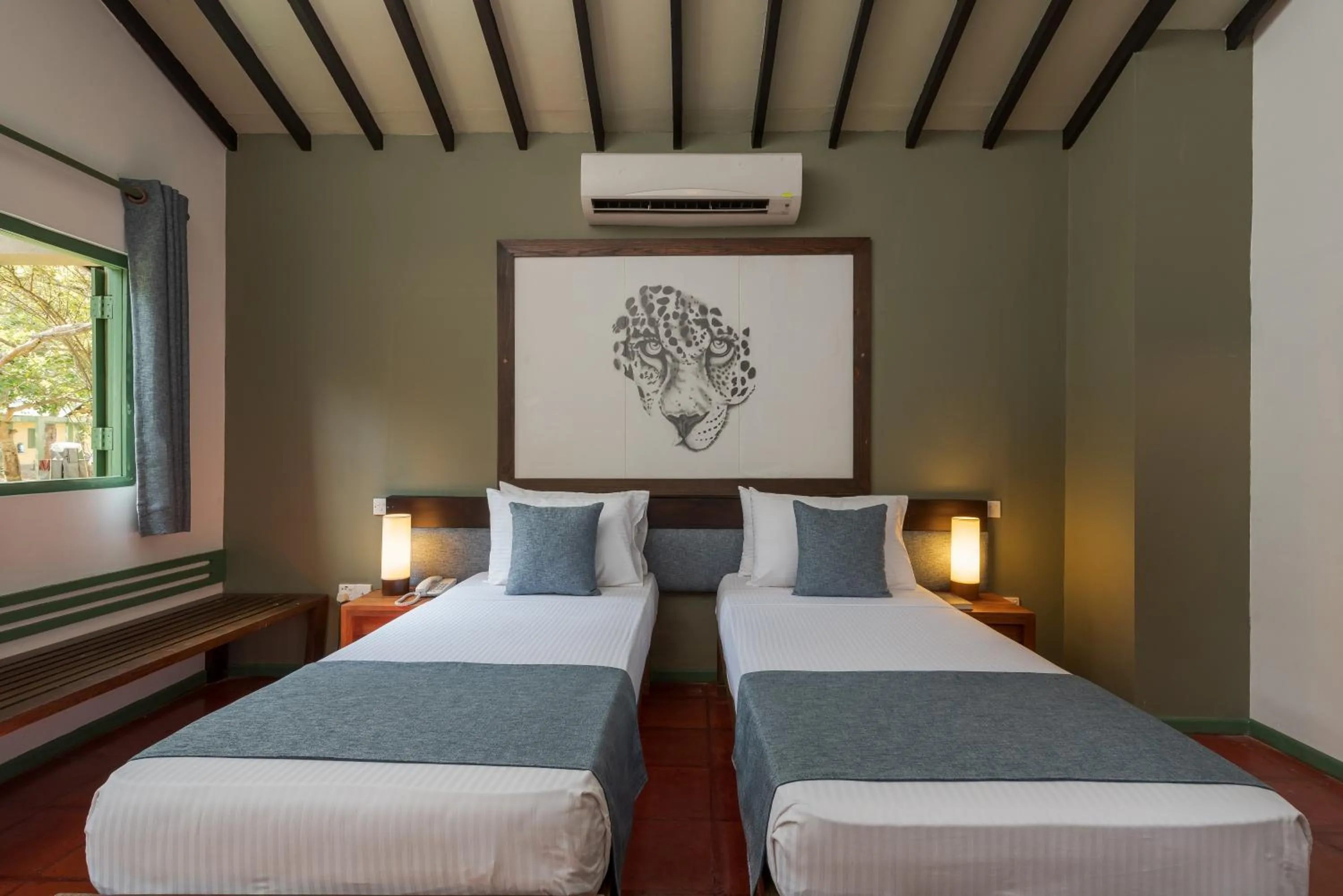 Bedroom, Bed in Hotel Elephant Reach