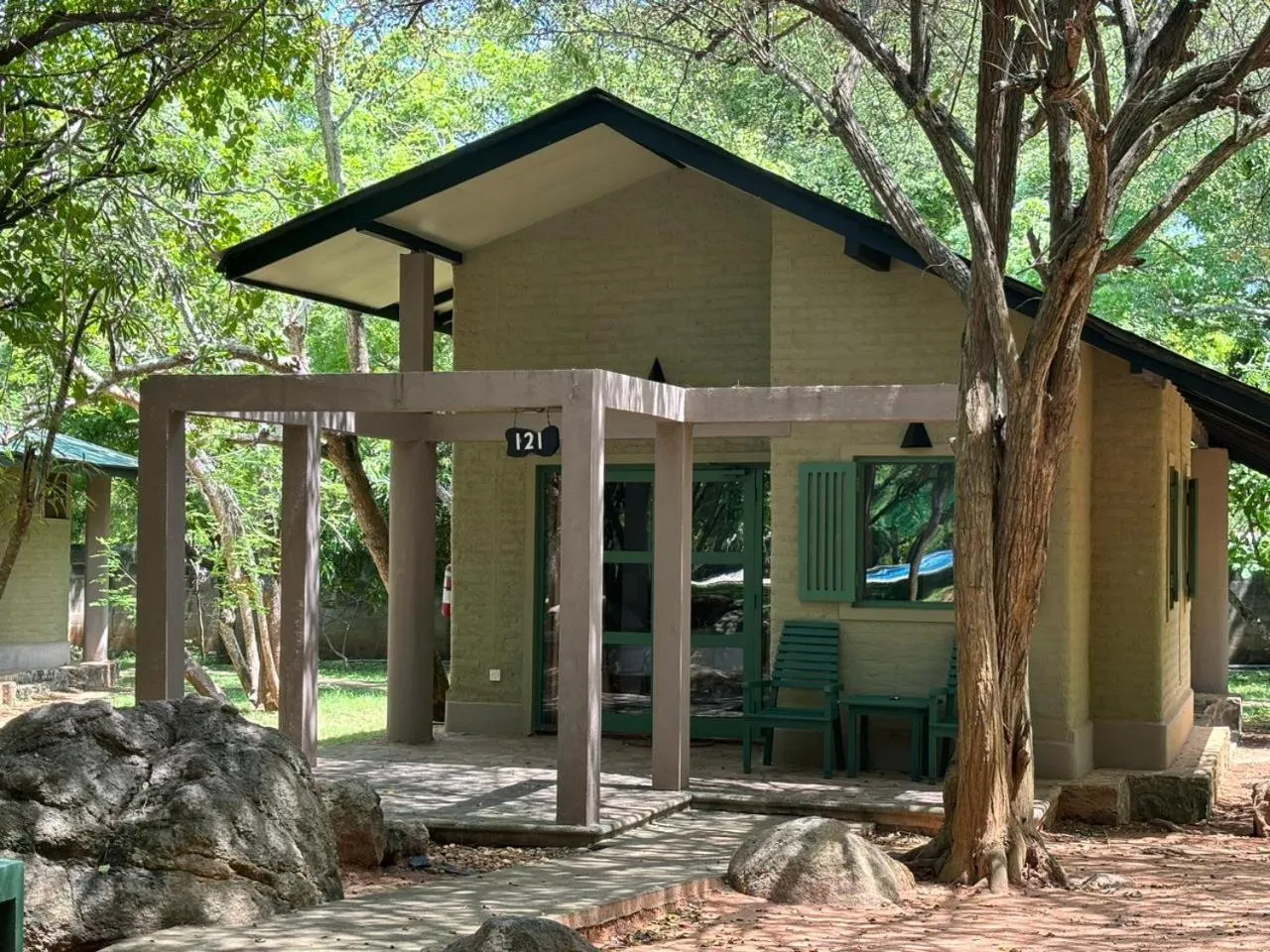 Property building in Hotel Elephant Reach