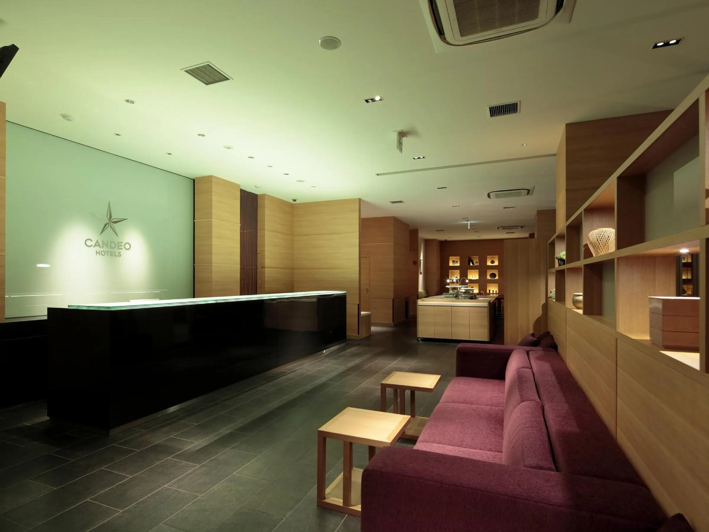 Lobby or reception in Candeo Hotels Sano