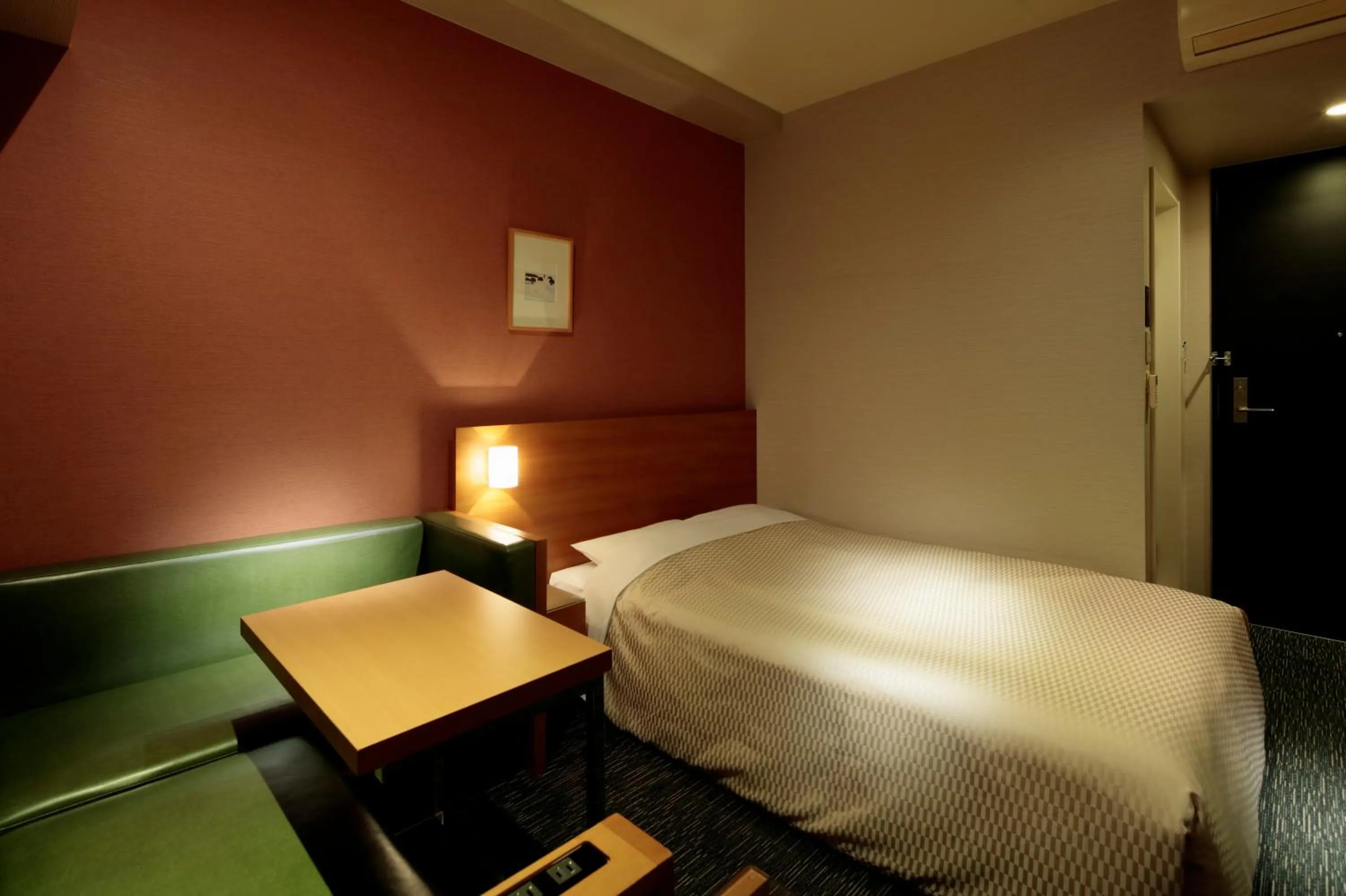 Bedroom, Bed in Candeo Hotels Sano