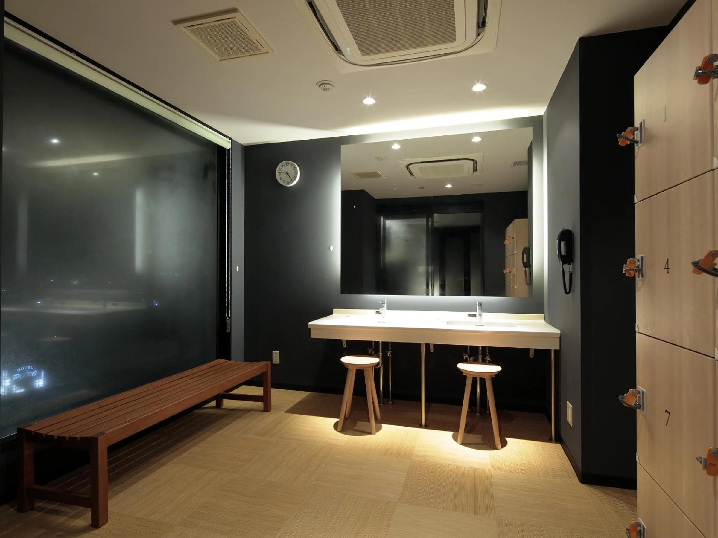 Spa and wellness centre/facilities in Candeo Hotels Sano