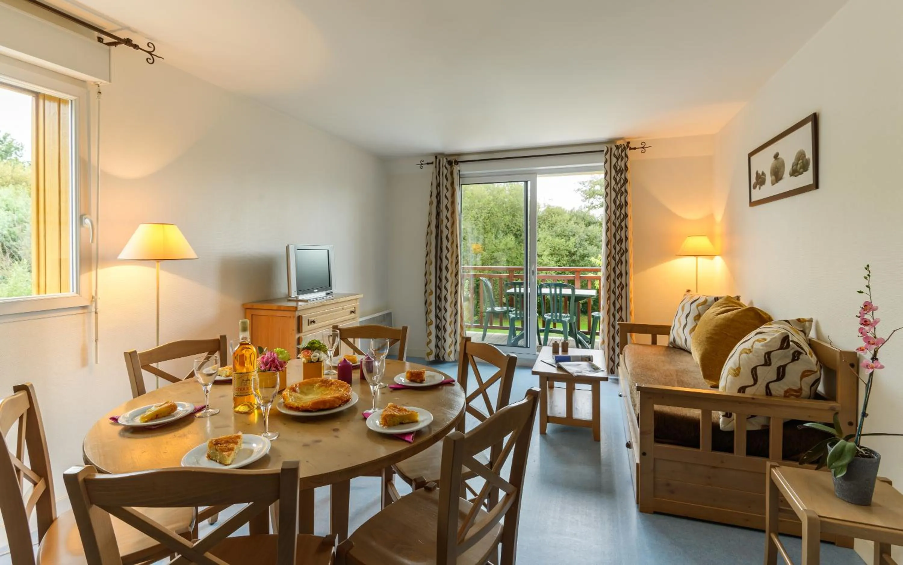 Living room in Lagrange Vacances Les Roches Douvres