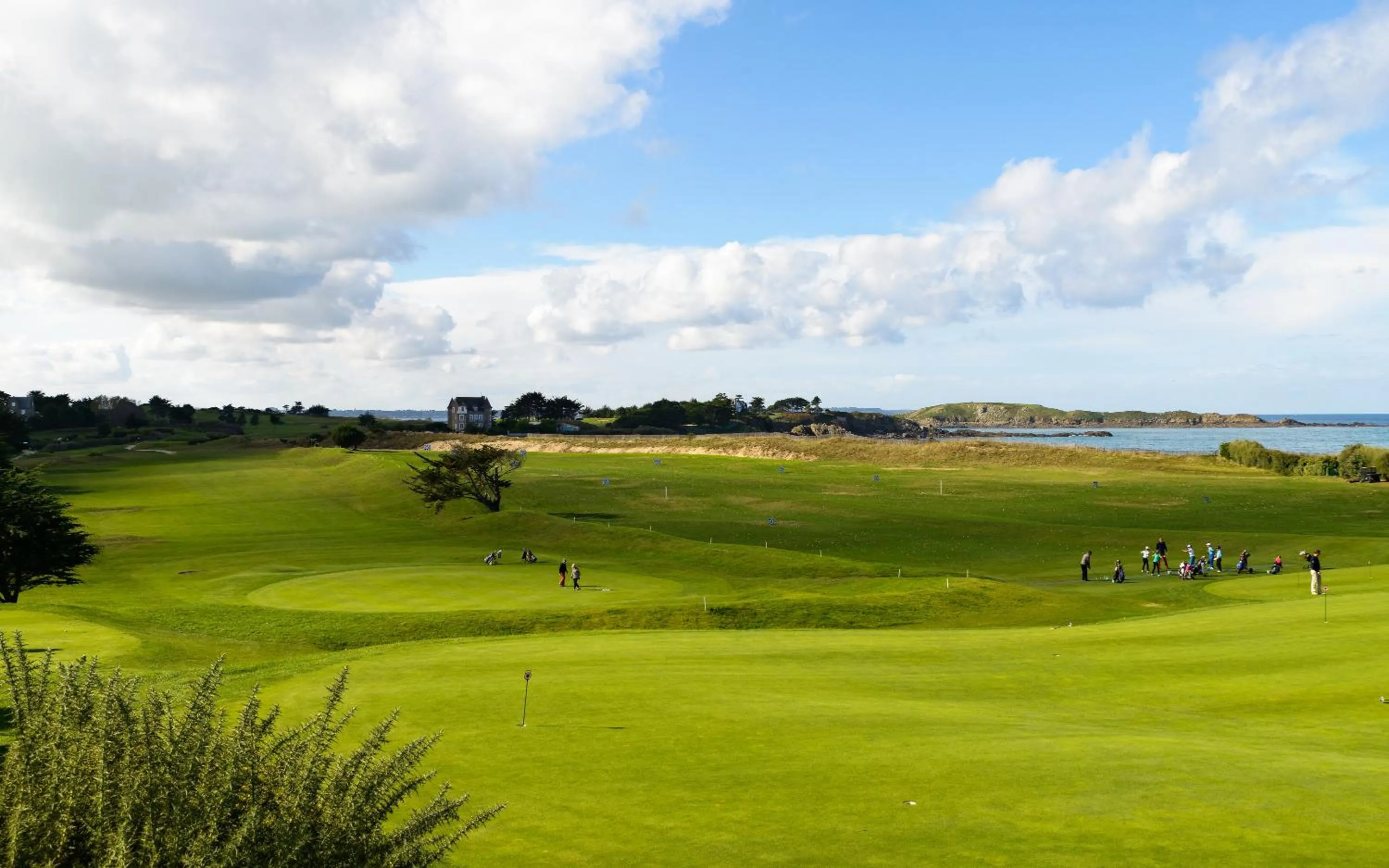 Golfcourse in Lagrange Vacances Les Roches Douvres