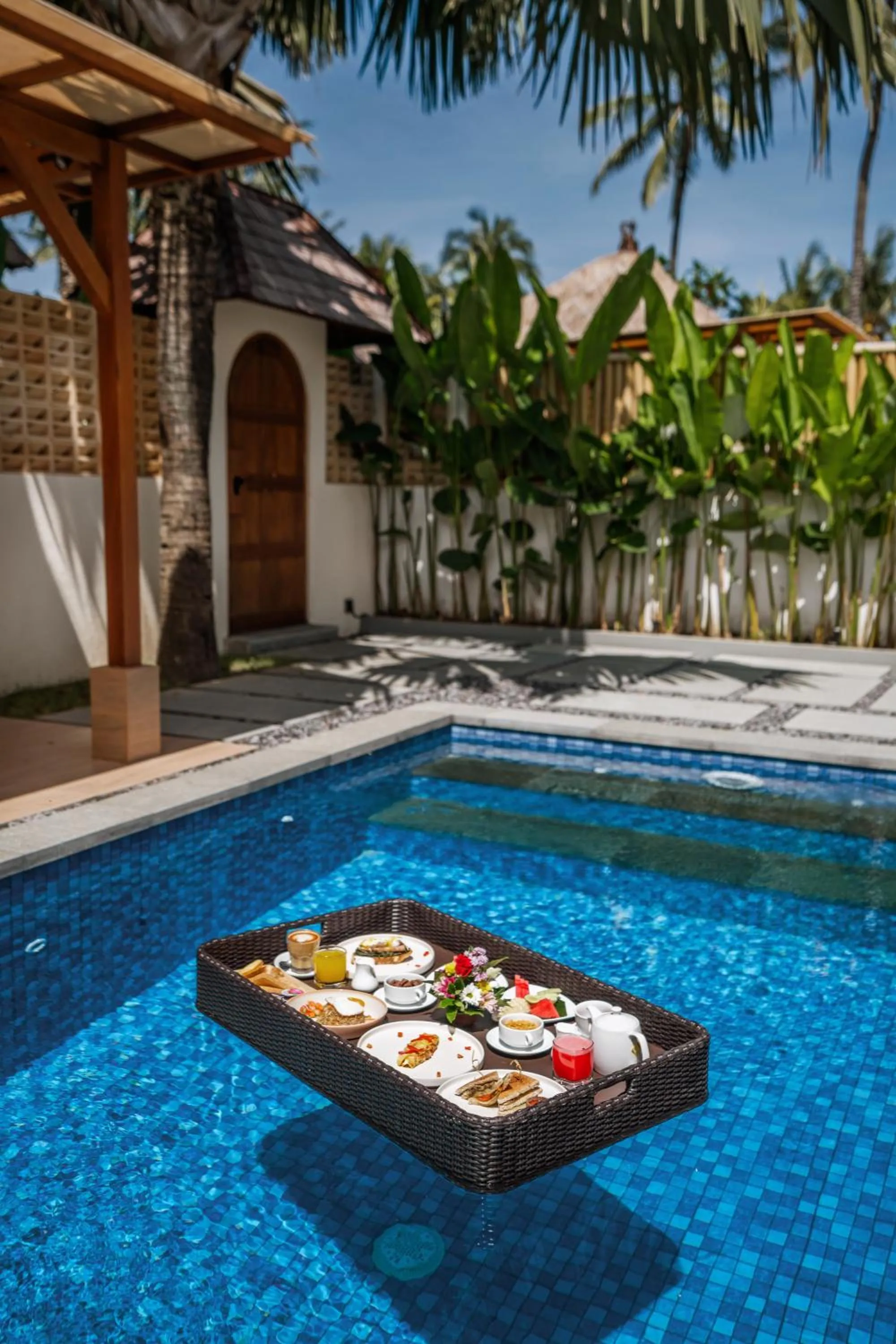 Food and drinks in Nirwana Beach & Resort