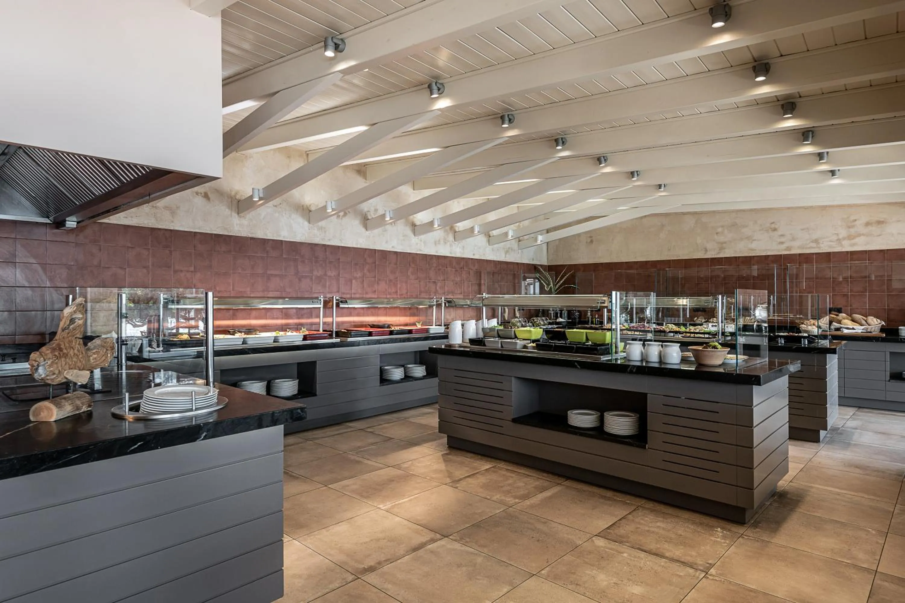 Restaurant/places to eat in Kakkos Beach Hotel - Adults Only