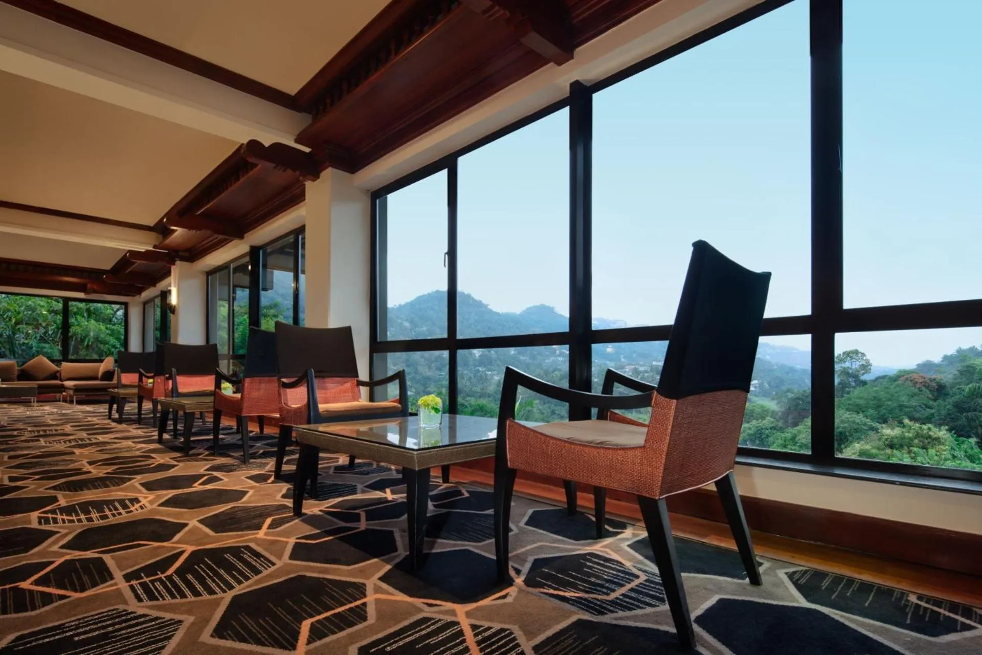 Lounge or bar in Earl's Regency Hotel