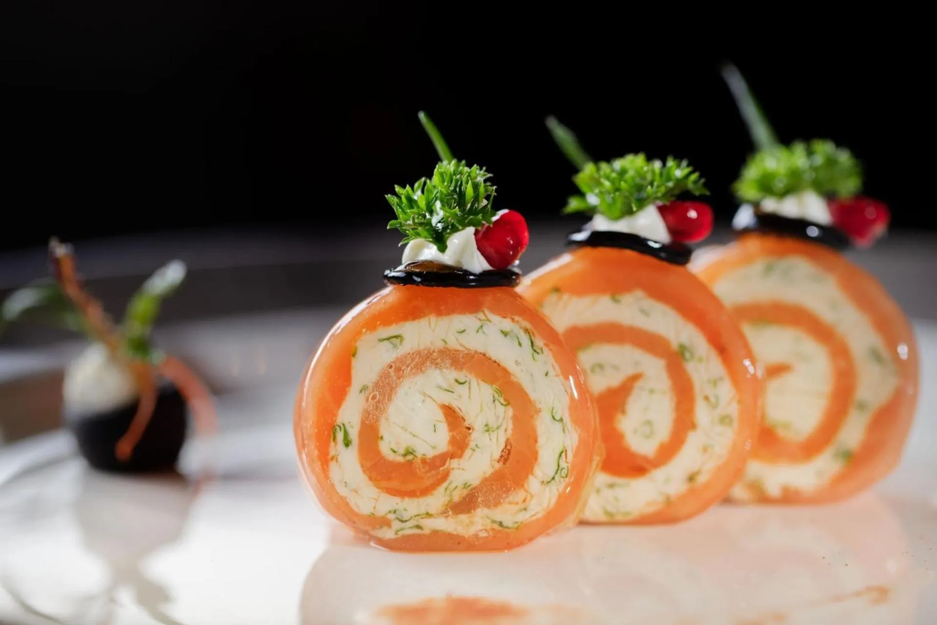 Food and drinks in Earl's Regency Hotel