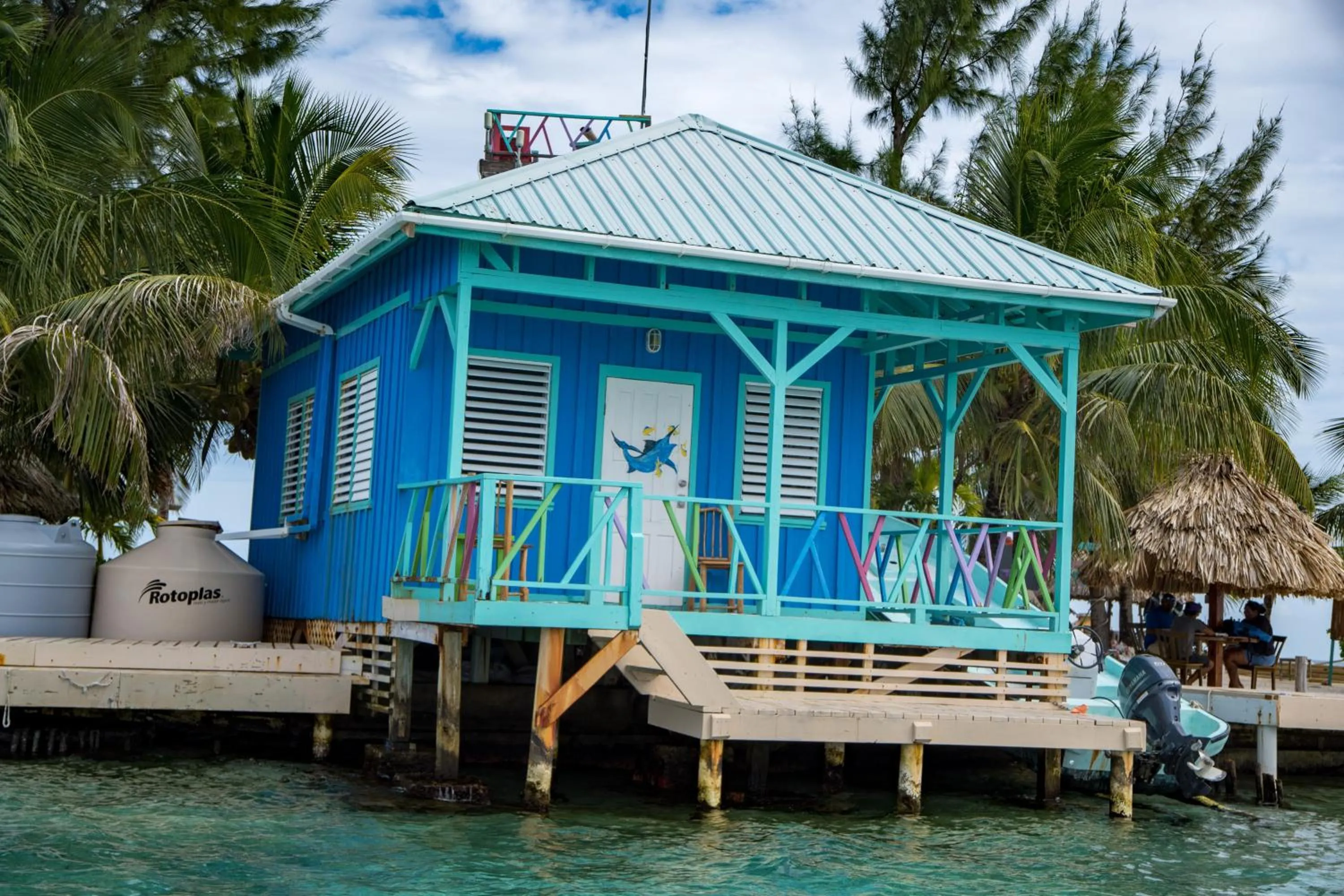 King Lewey's Island Resort