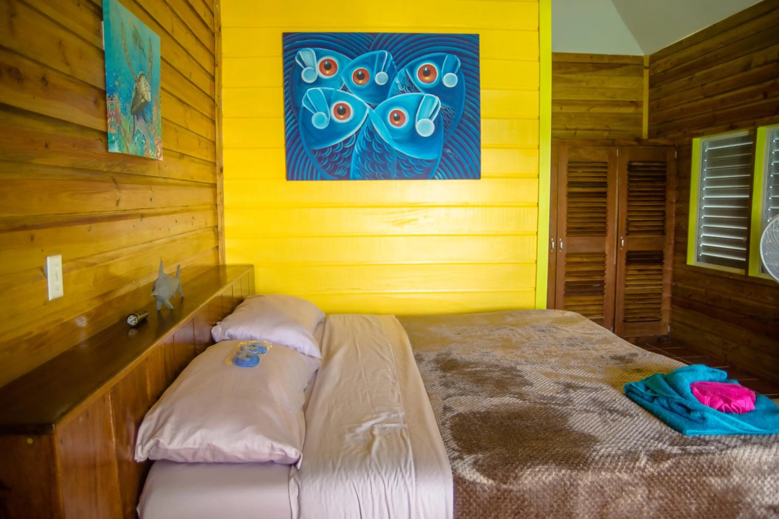 Bed in King Lewey's Island Resort