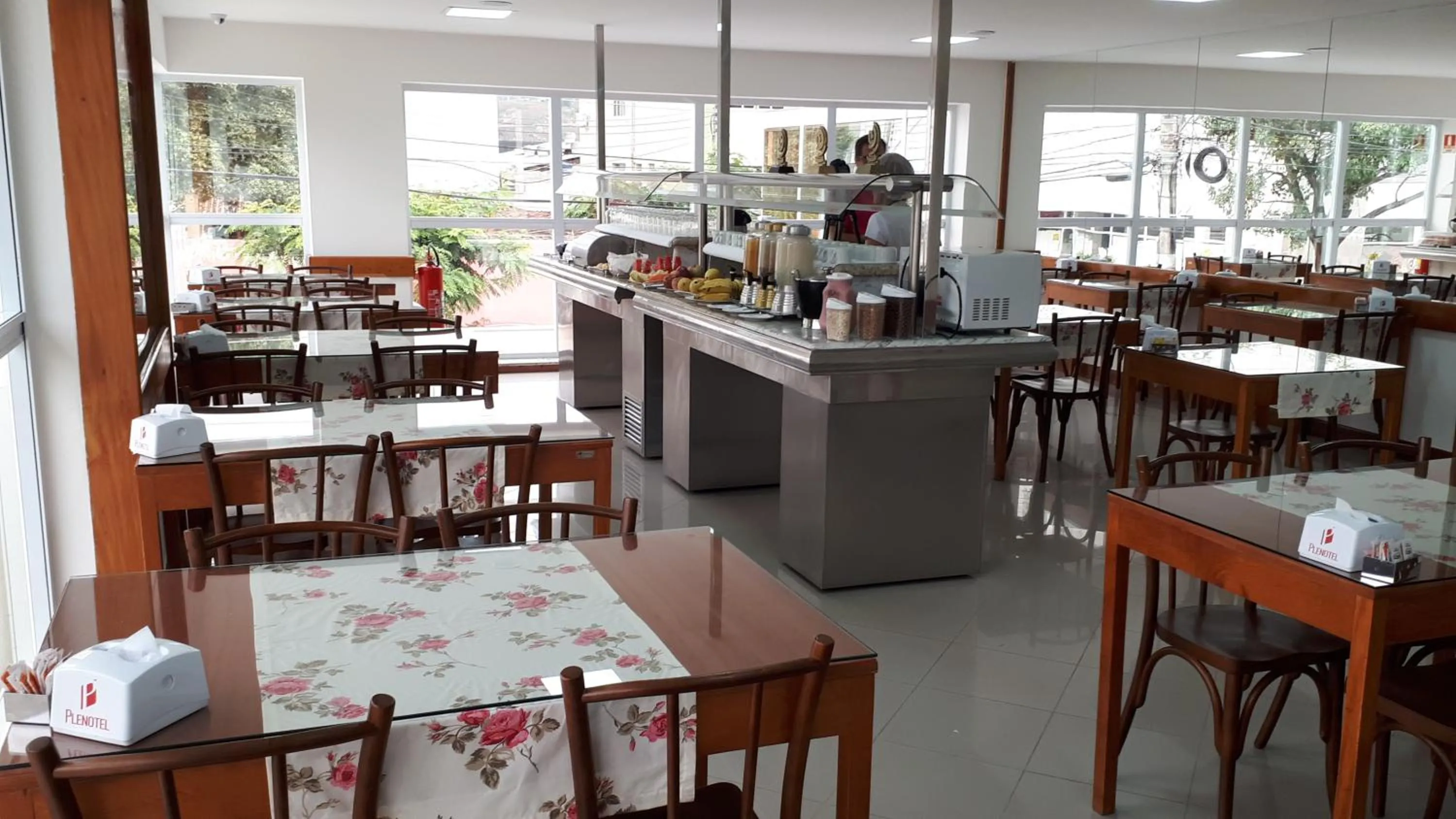 Breakfast in Hotel Plenotel