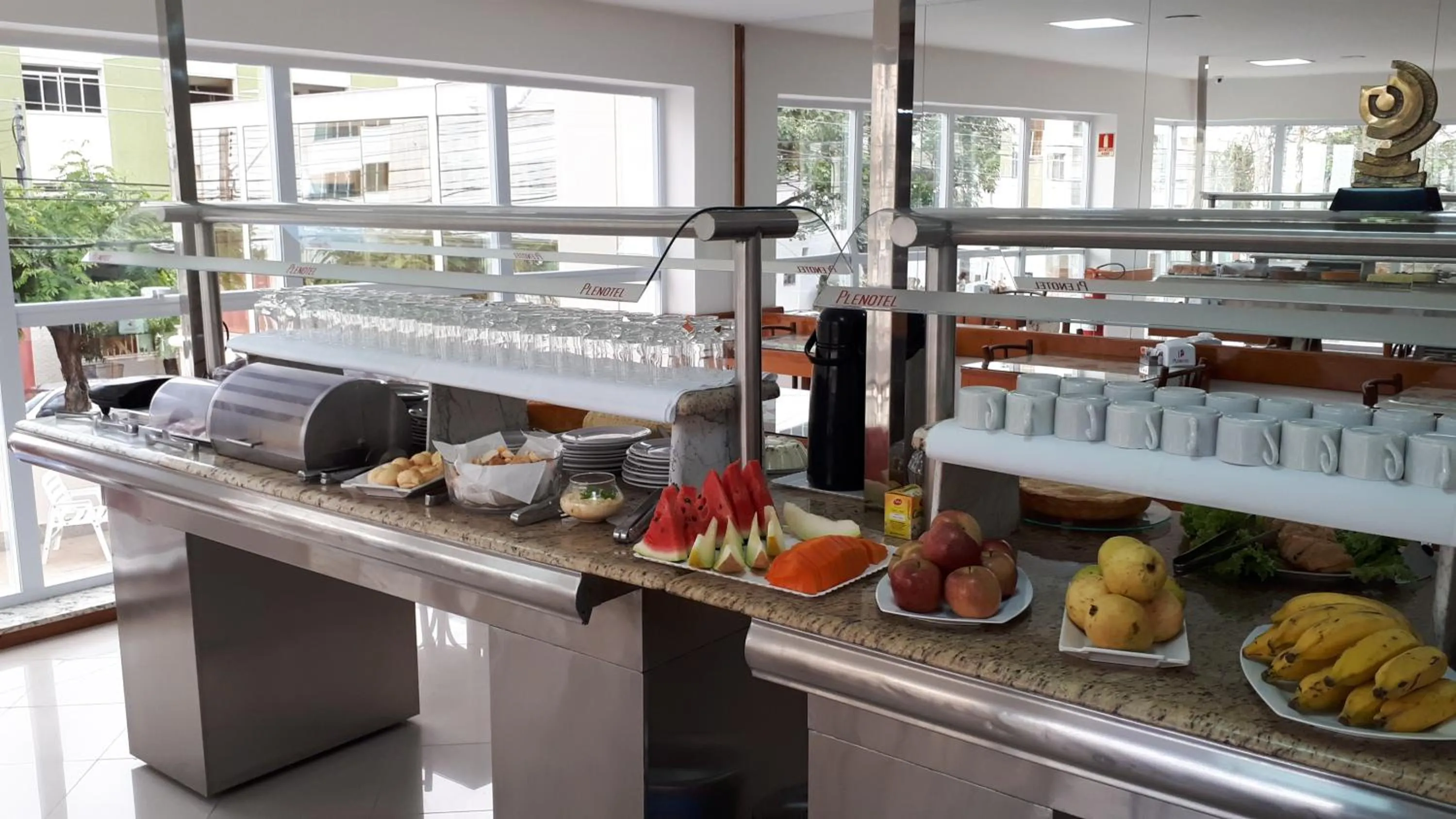 Breakfast in Hotel Plenotel