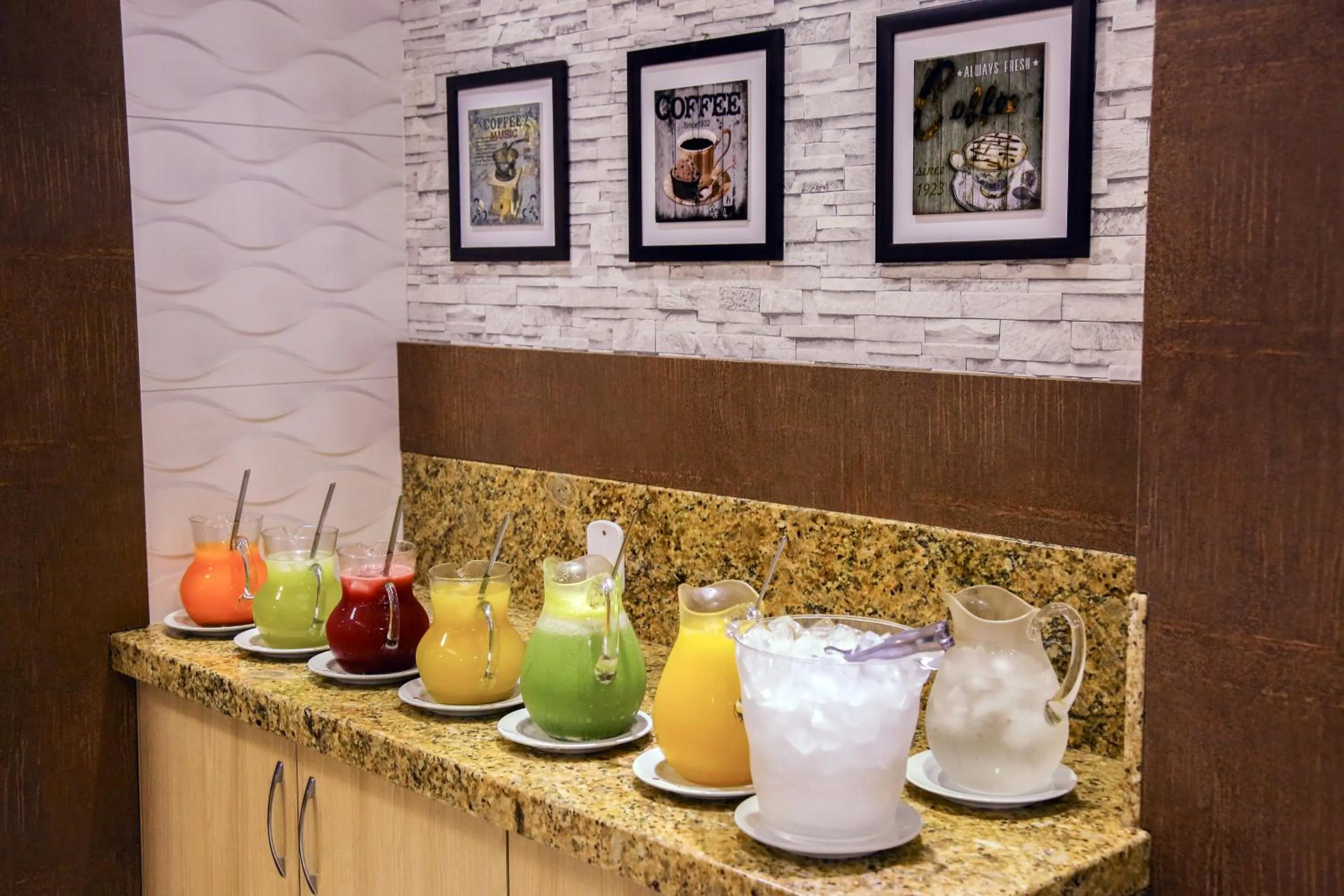 Buffet breakfast in Morangos Hotel