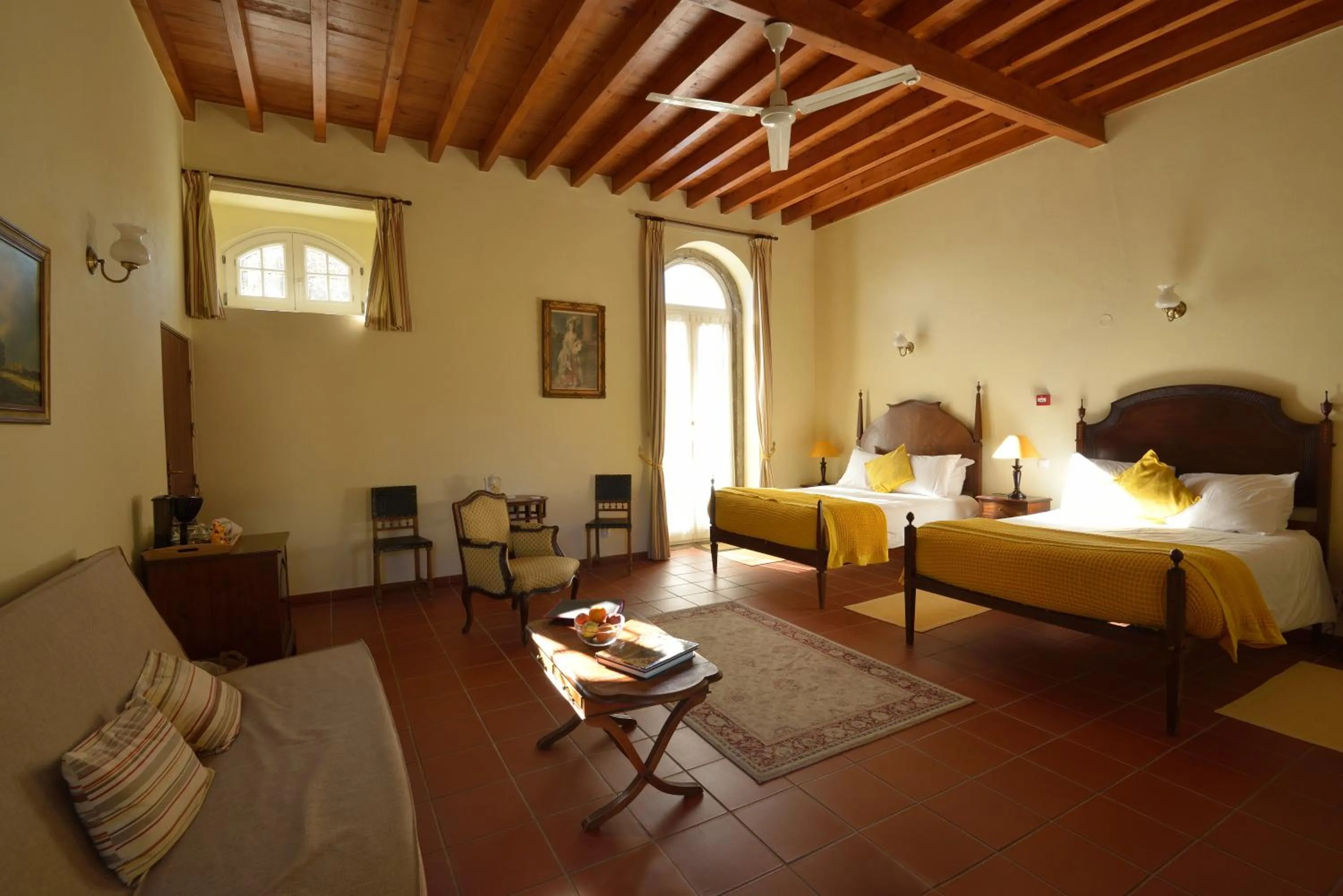 Photo of the whole room, Bed in Quinta Do Scoto