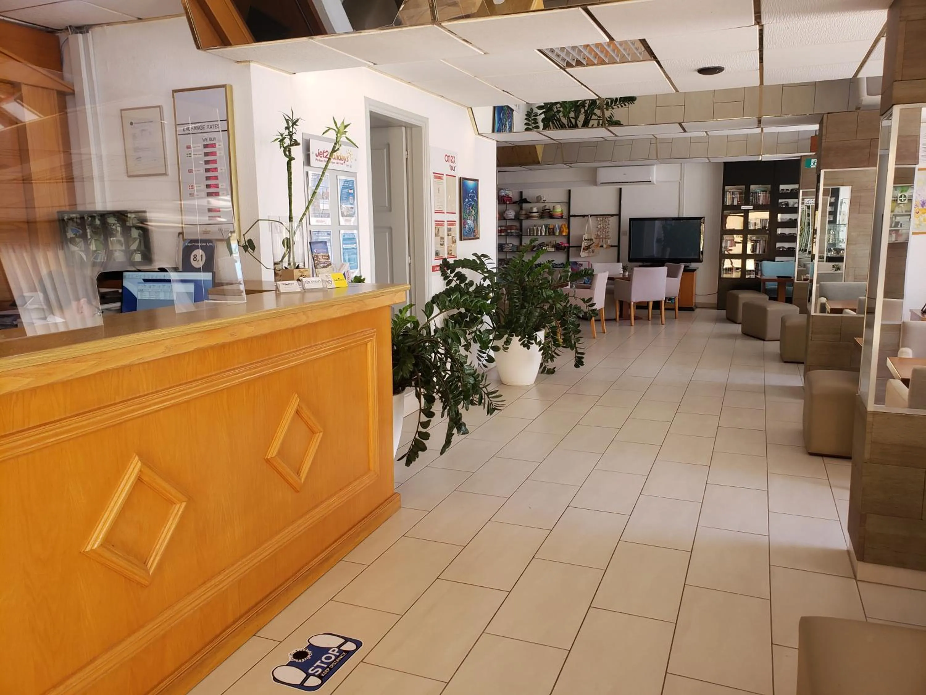 Lobby or reception in Napa Prince Hotel Apts