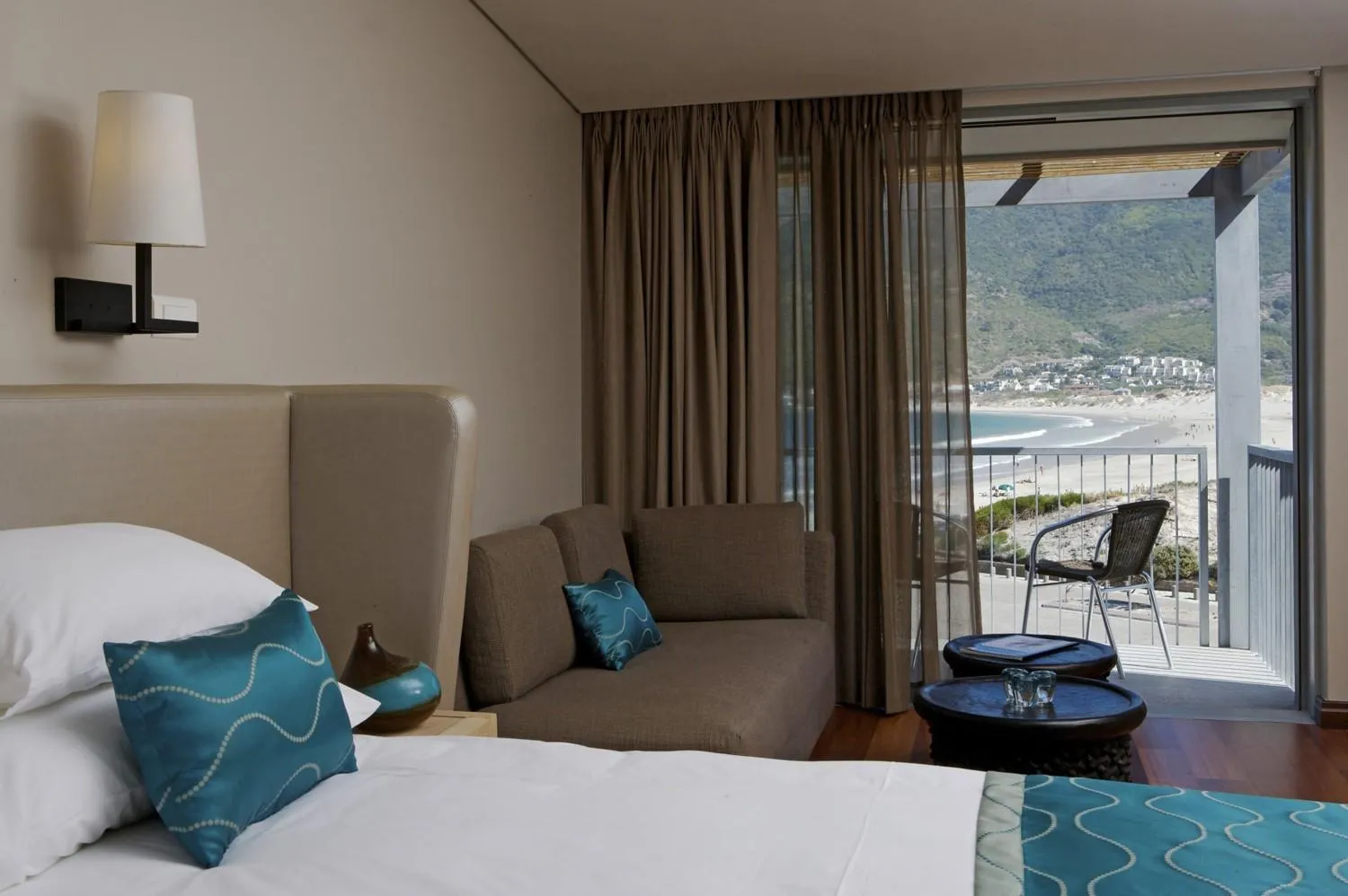 View (from property/room), Bed in Chapmans Peak Beach Hotel