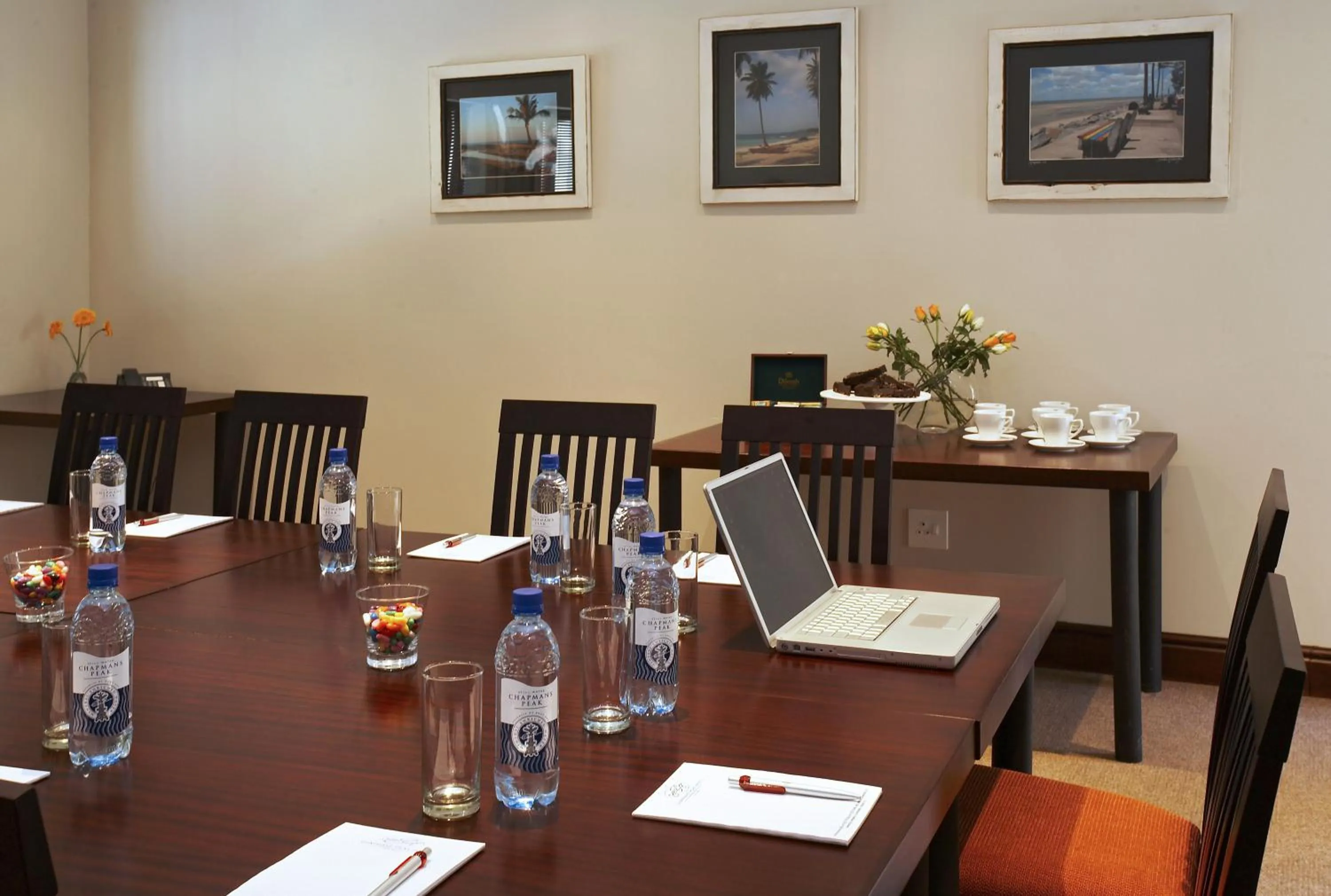 Business facilities in Chapmans Peak Beach Hotel