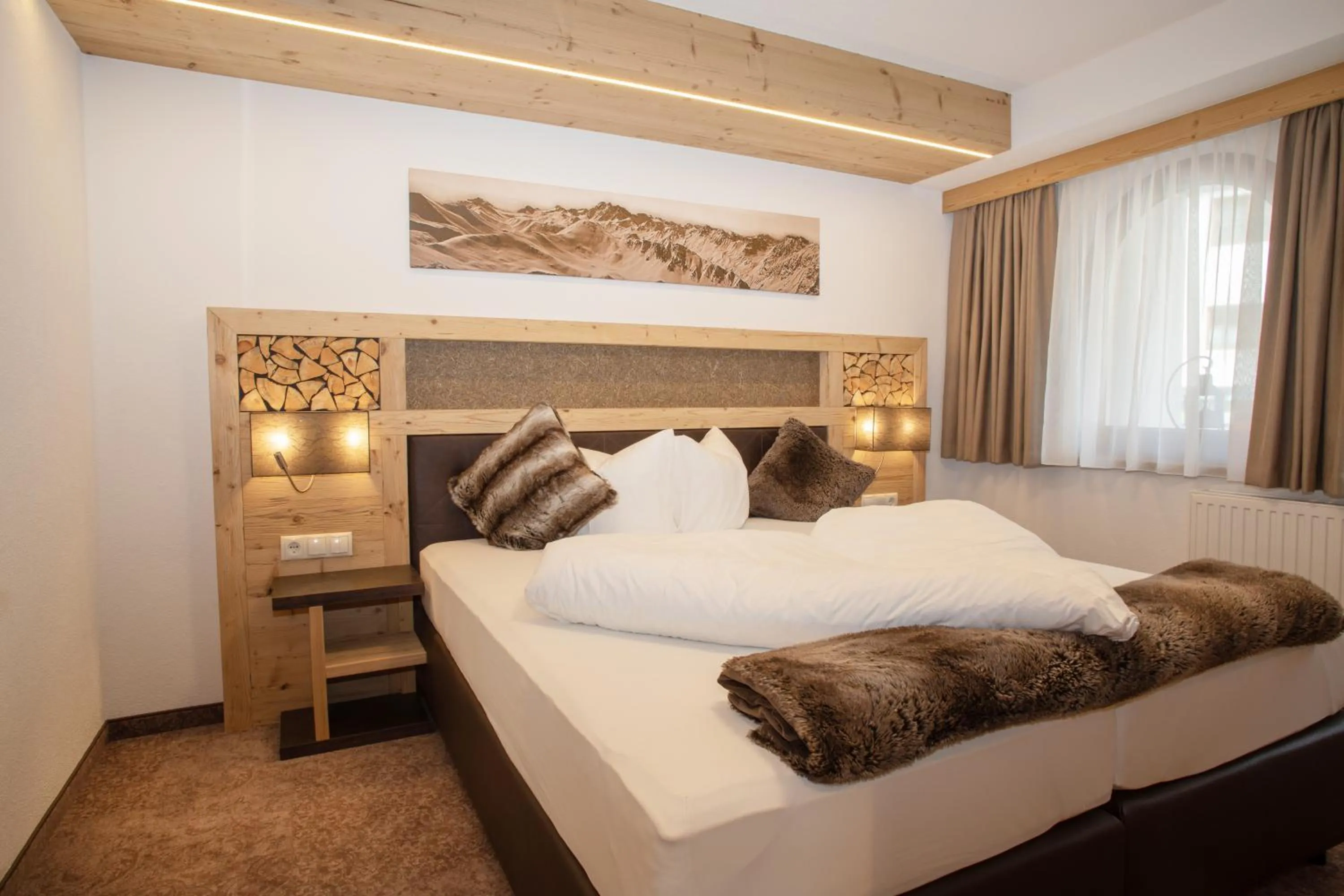 Bedroom, Bed in Hotel Victoria