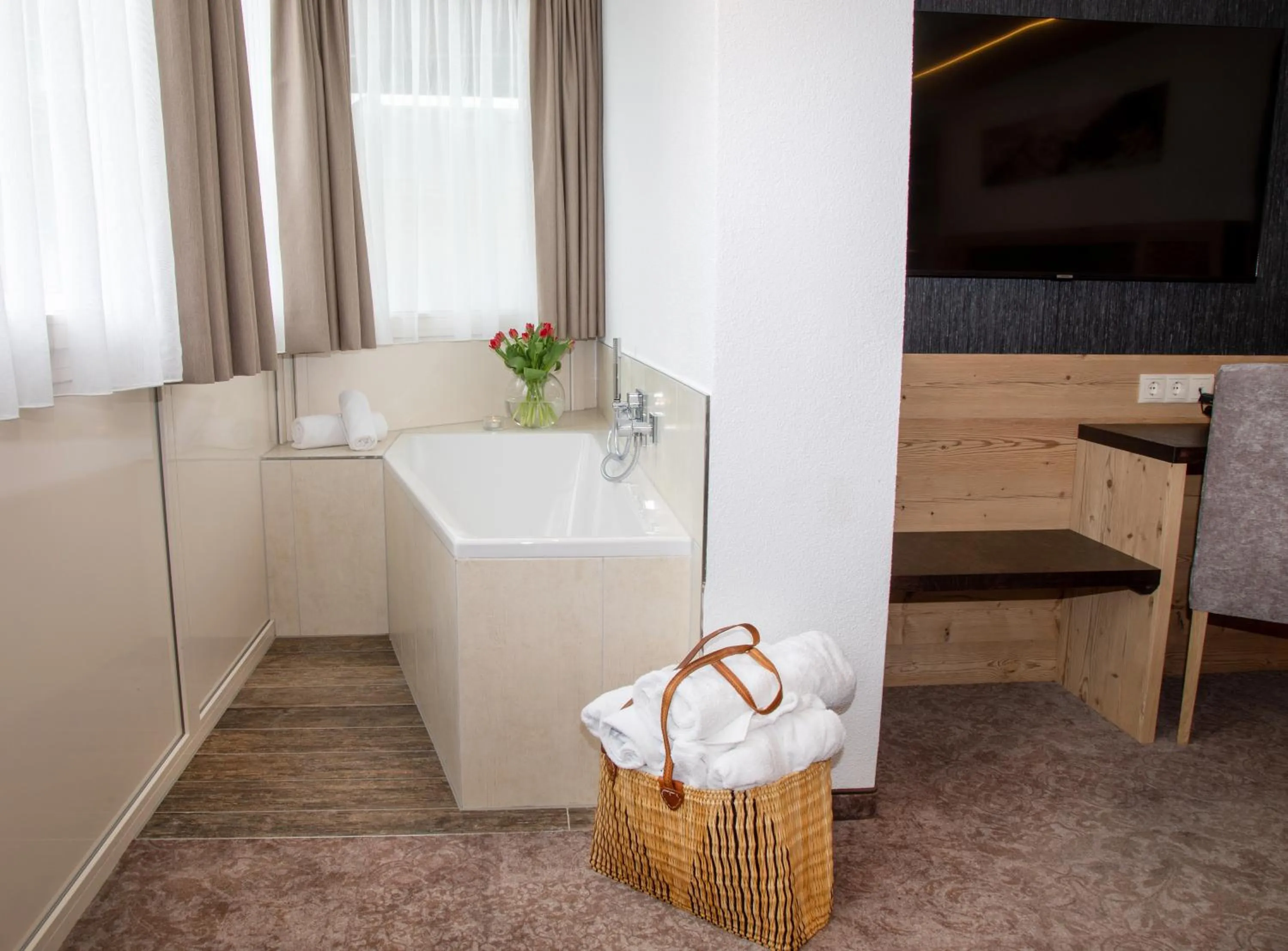 Bath in Hotel Victoria