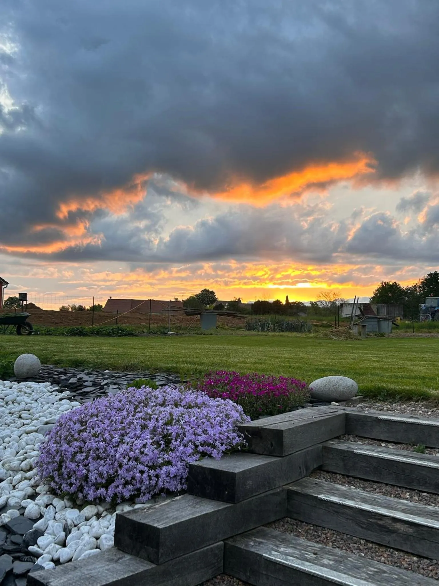 Garden view in La Loubertine