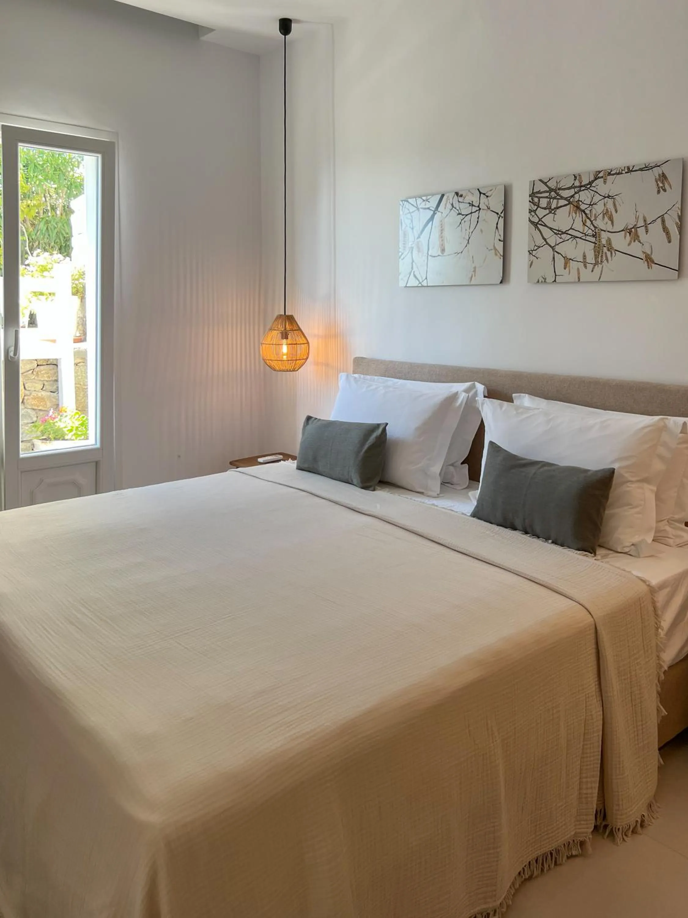 Bed in Portobello Boutique Hotel