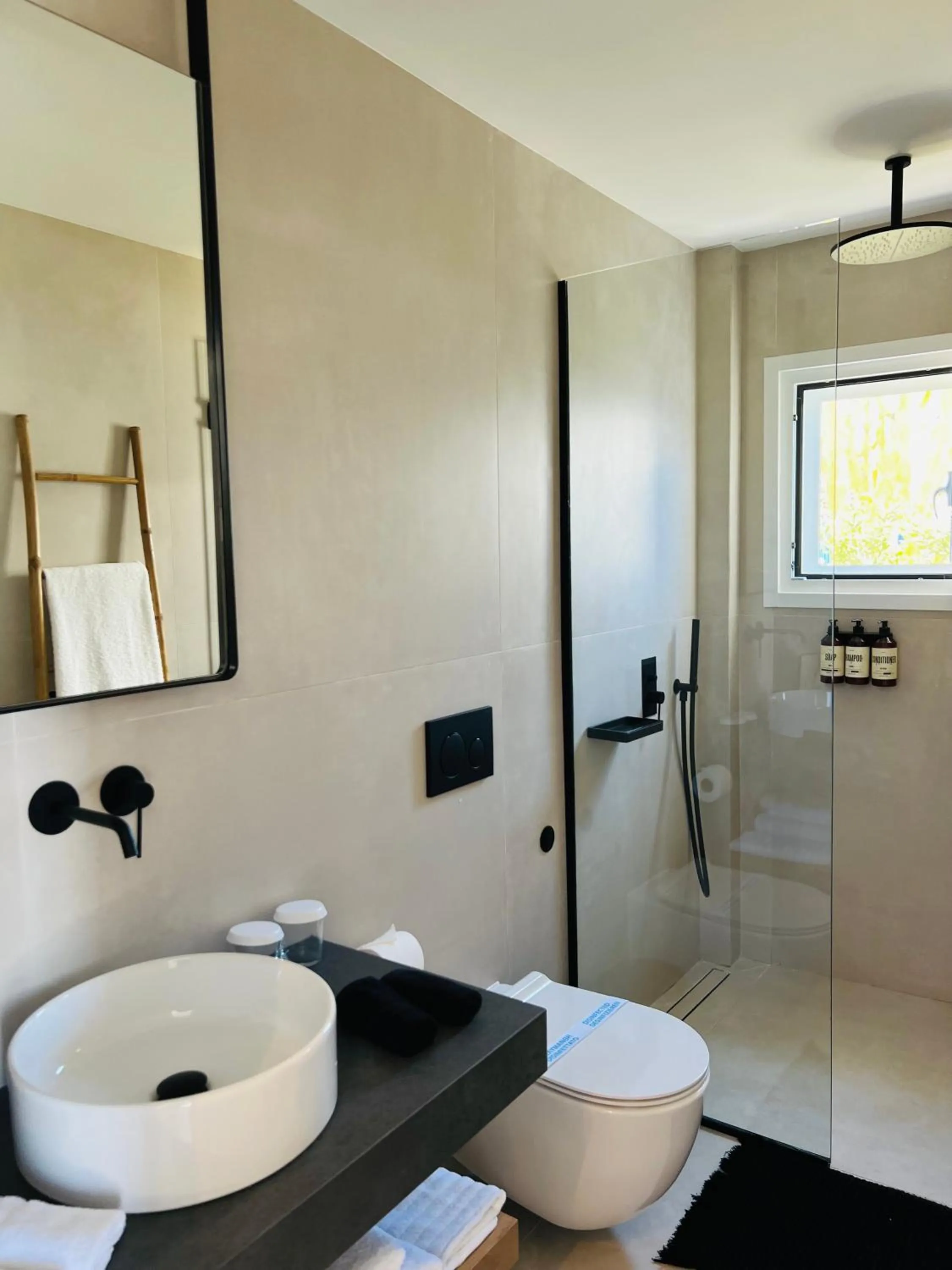 Bathroom in Portobello Boutique Hotel