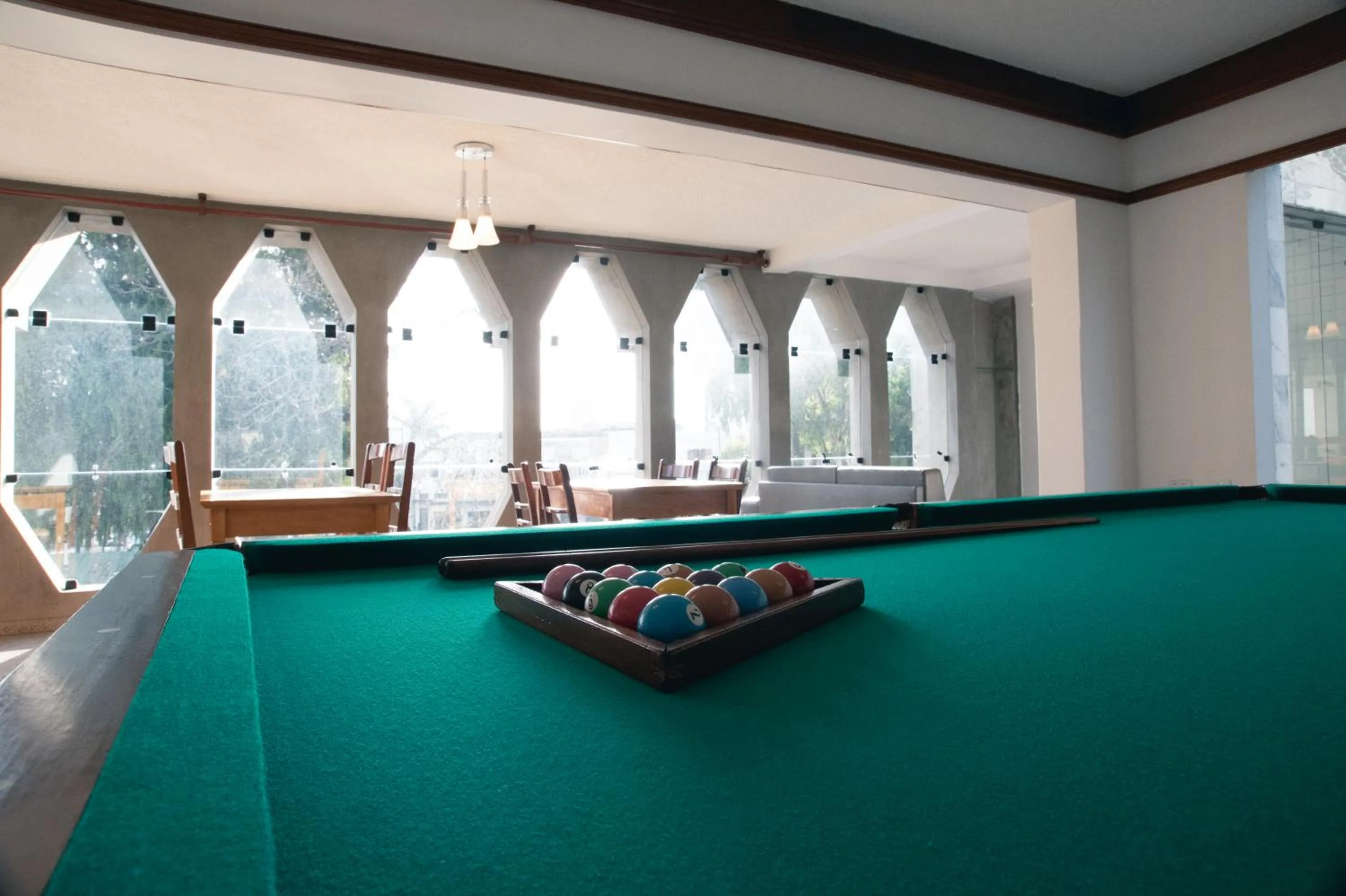 Billiard in Lucape Palace Hotel