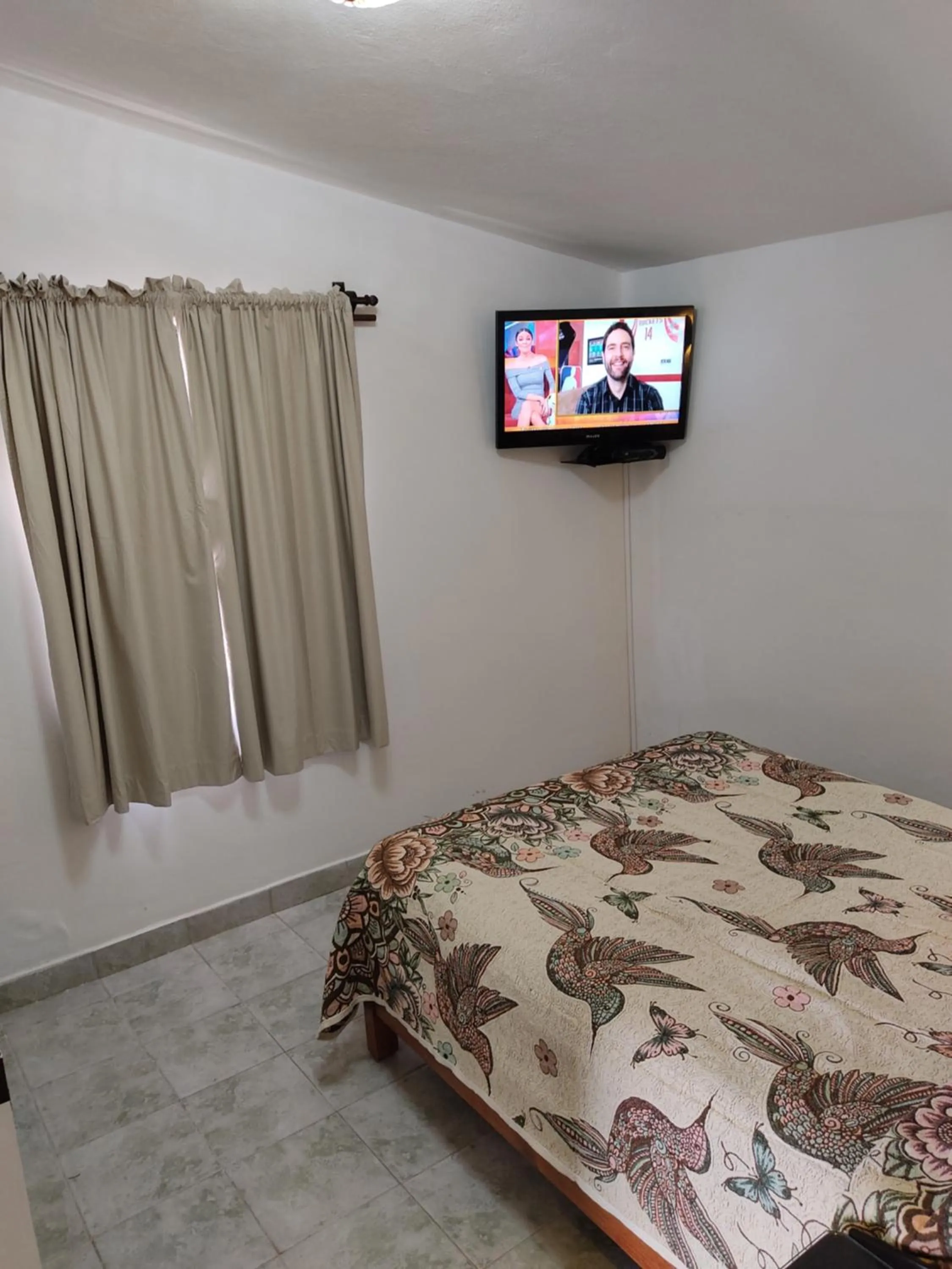 Photo of the whole room, Bed in Villas Xänthe