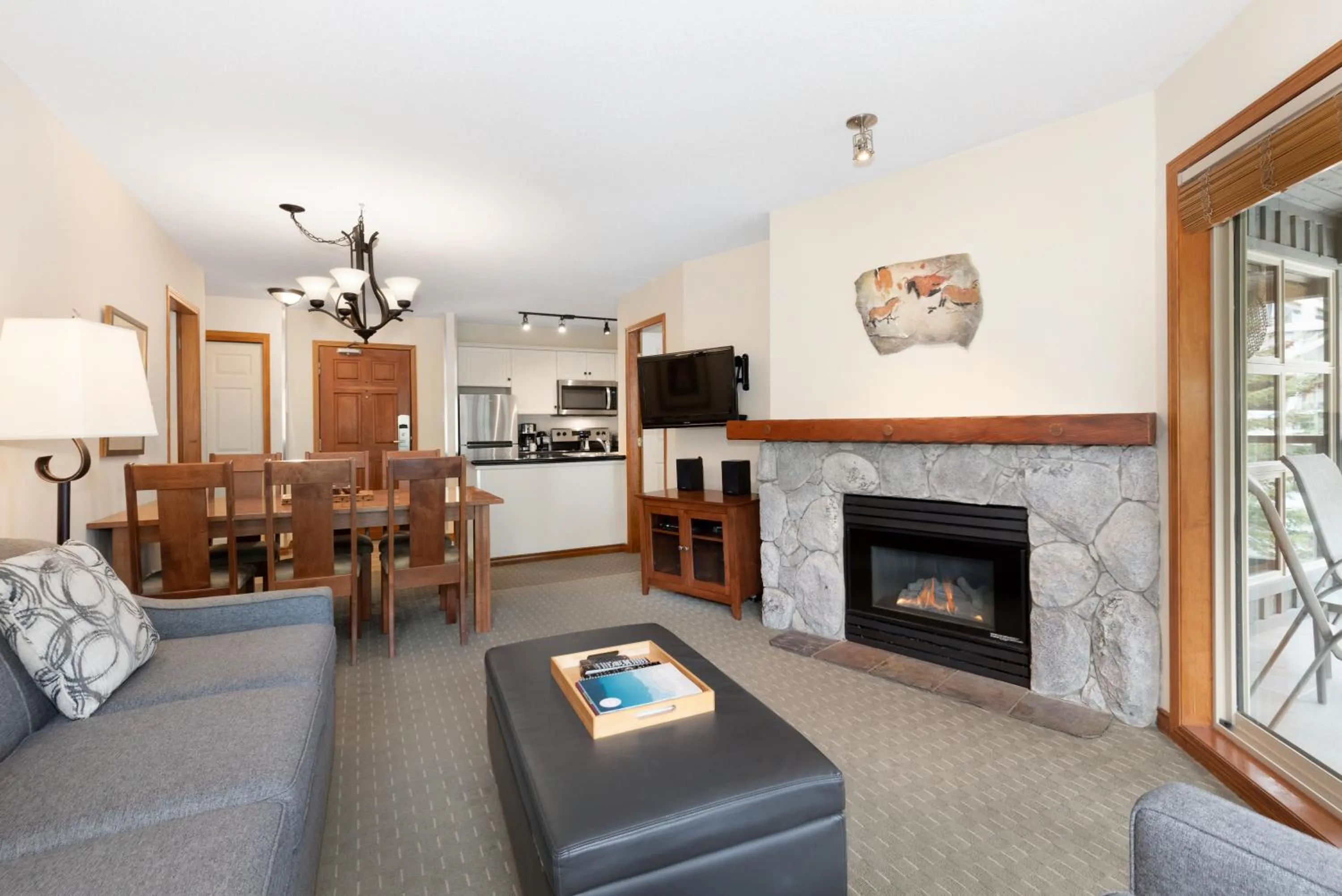 TV and multimedia in The Aspens by Whiski Jack