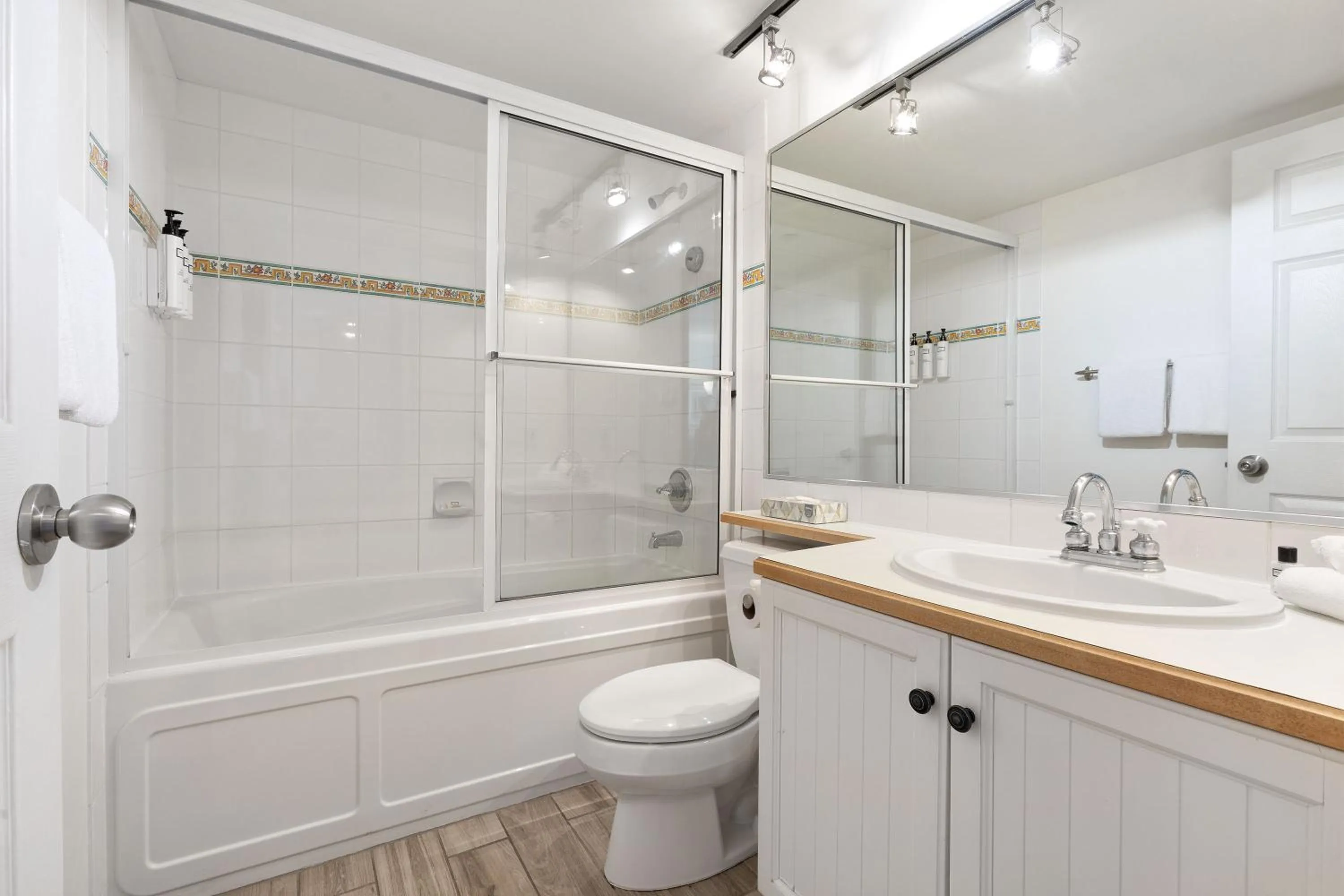 Bathroom in The Aspens by Whiski Jack