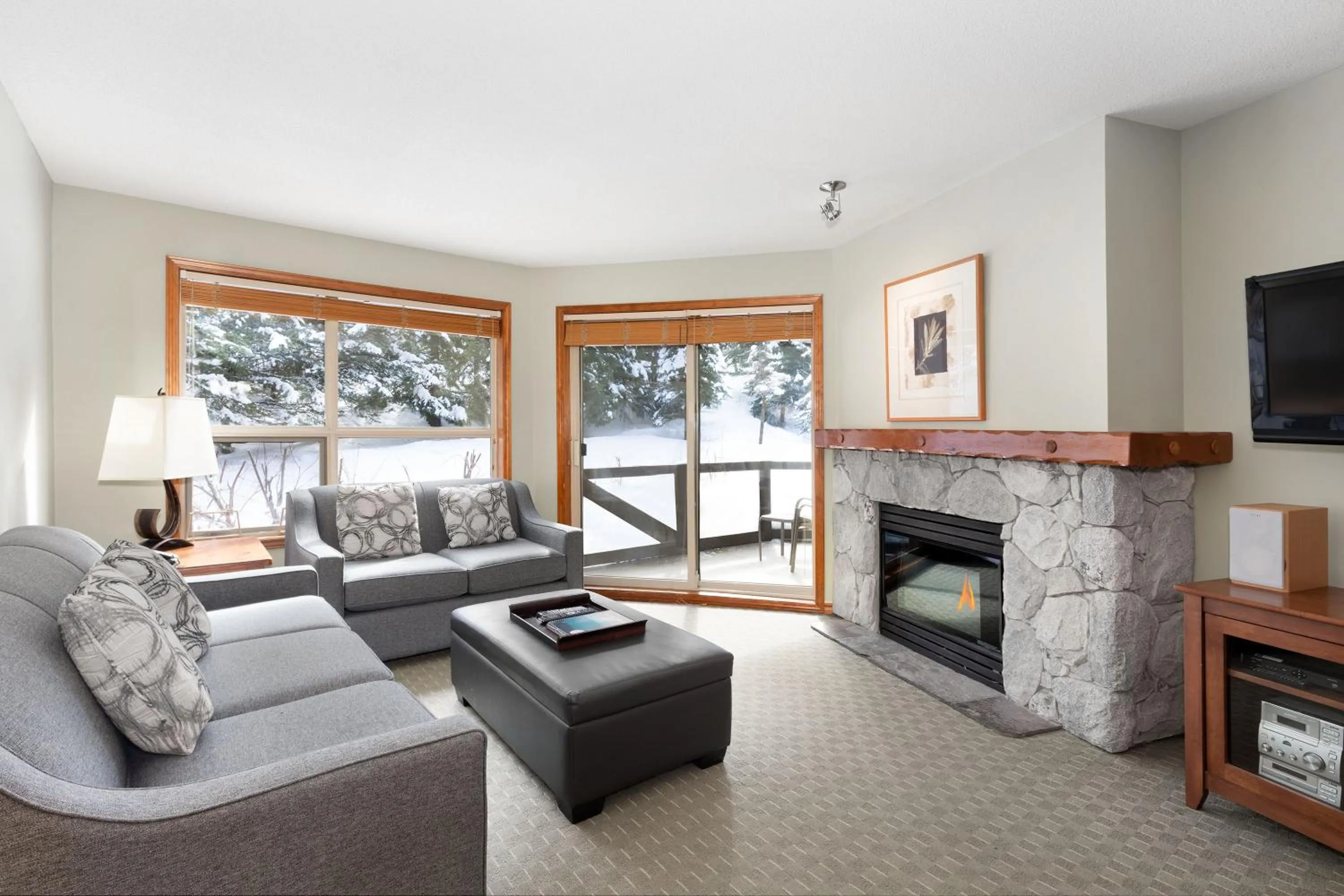 TV and multimedia in The Aspens by Whiski Jack