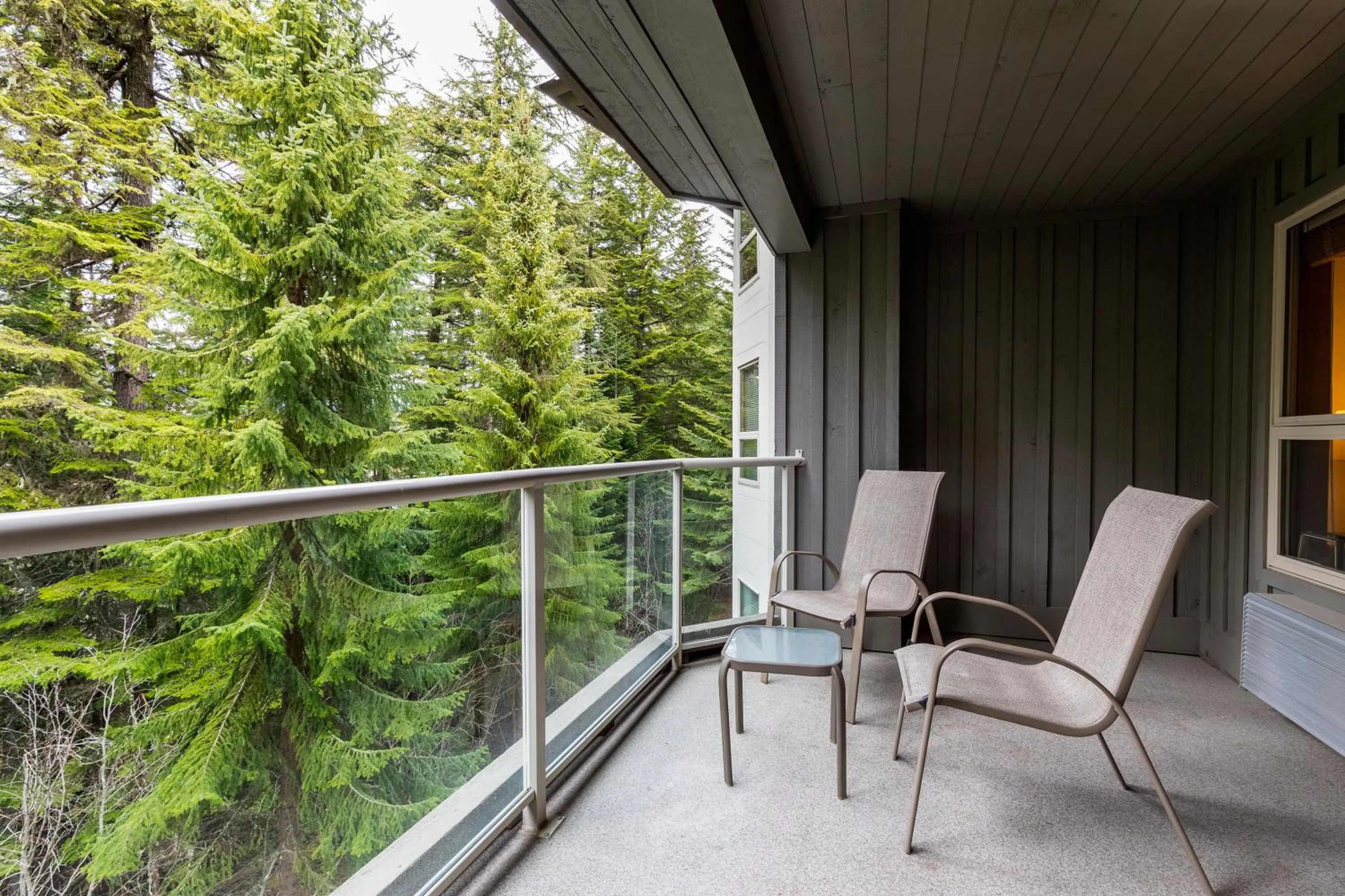 Balcony/Terrace in The Aspens by Whiski Jack