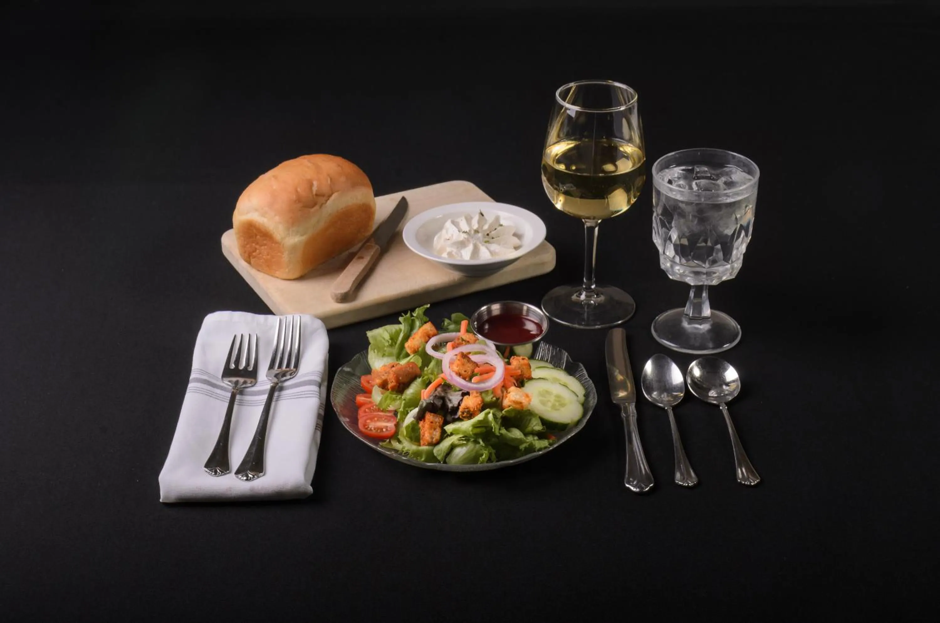 Food and drinks in Town & Country Inn & Resort