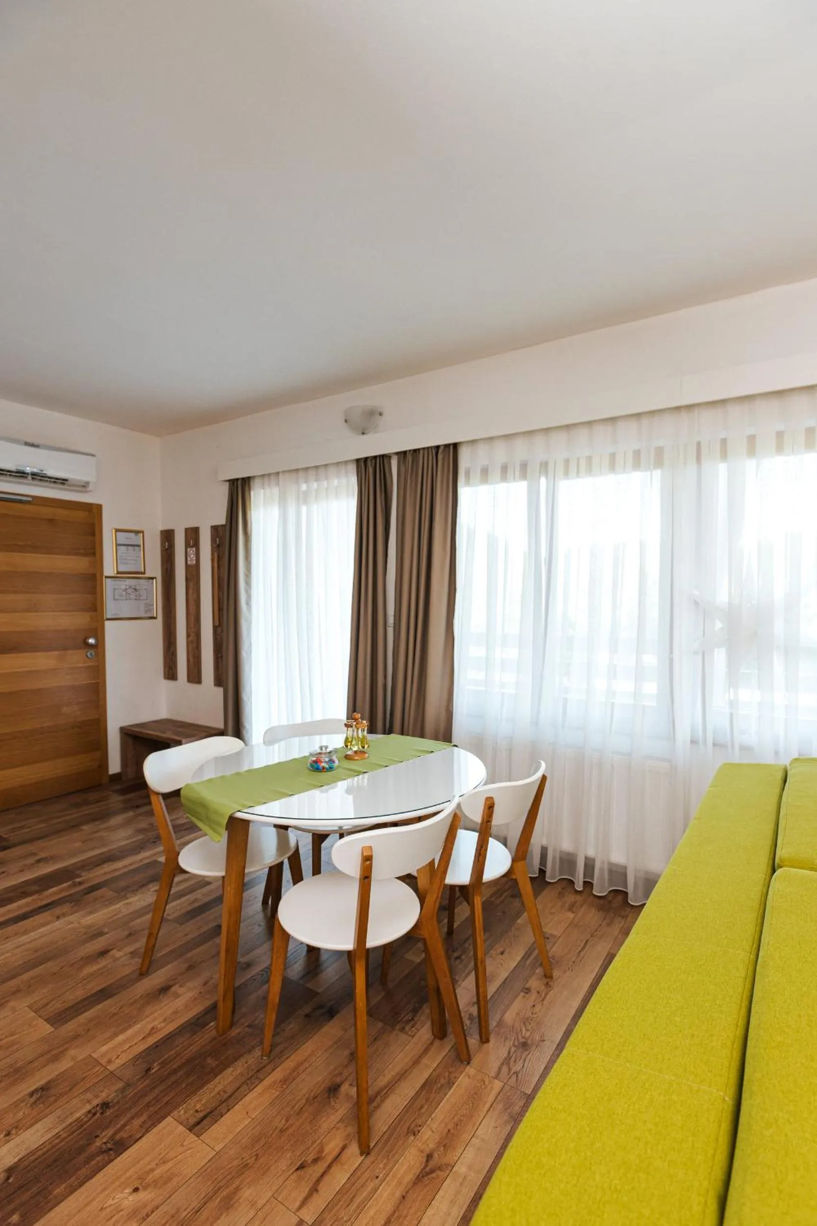 Seating area in B&B Apartments Burić Plitvice Lakes
