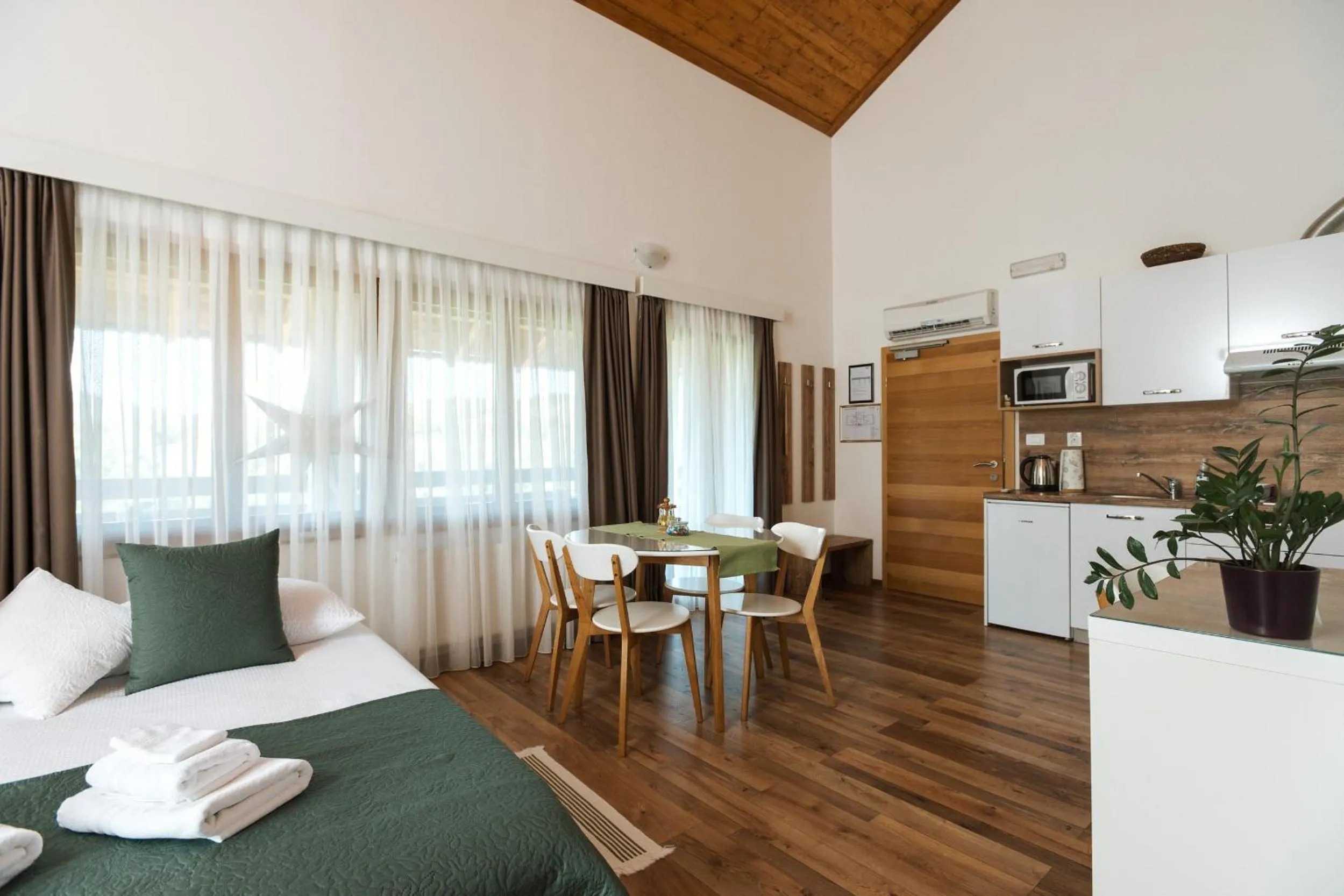 Bed in B&B Apartments Burić Plitvice Lakes