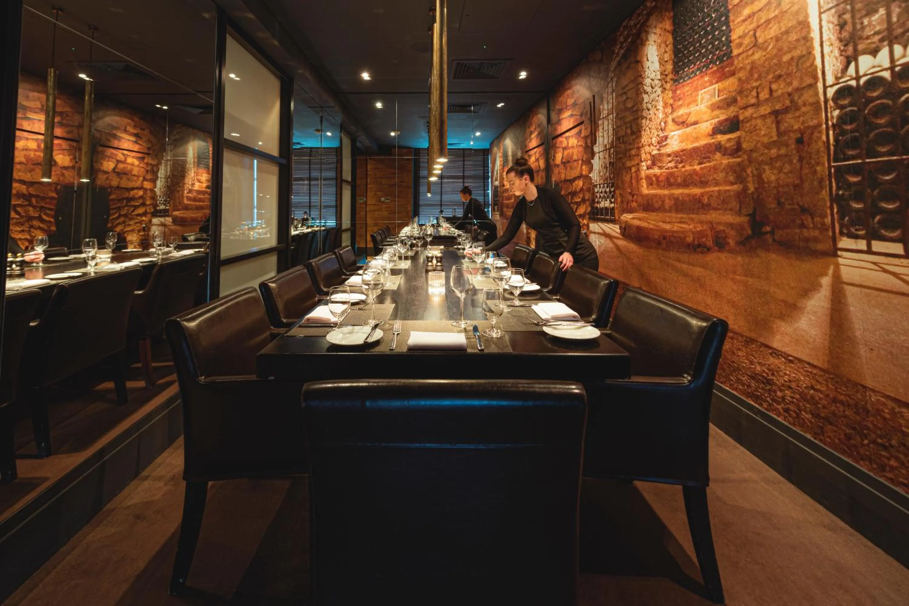 Restaurant/places to eat in Dakota Eurocentral