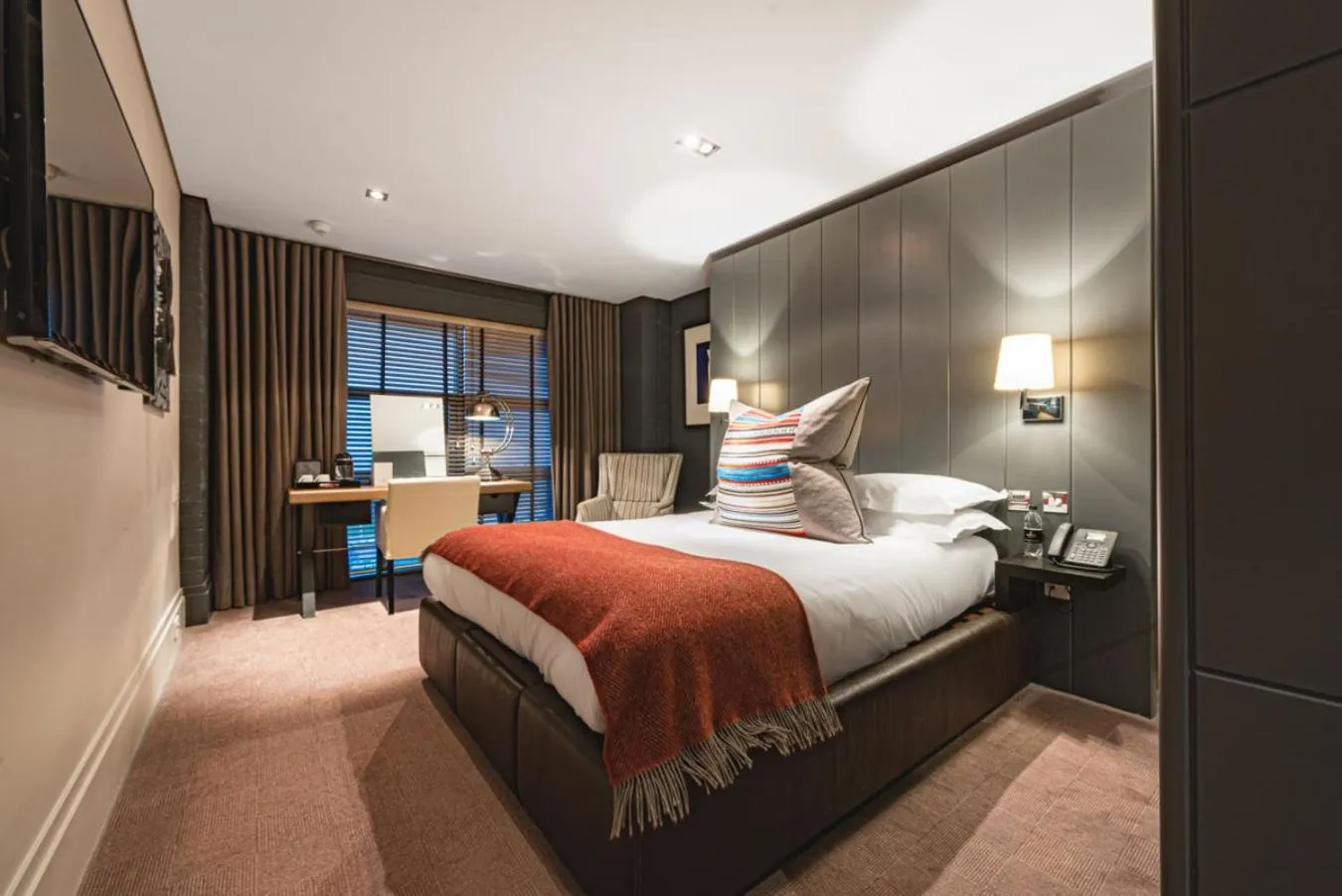 Bed in Dakota Eurocentral