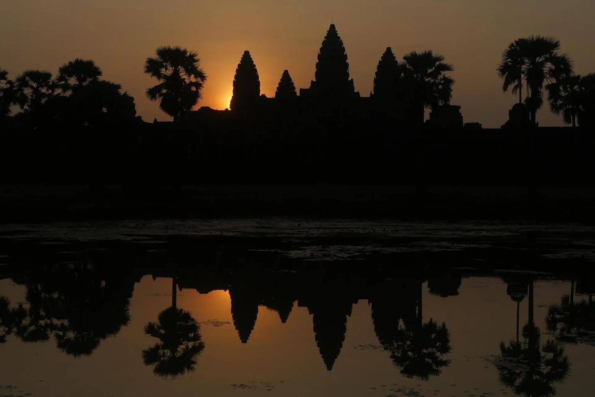 Landmark view in Anjali by Syphon